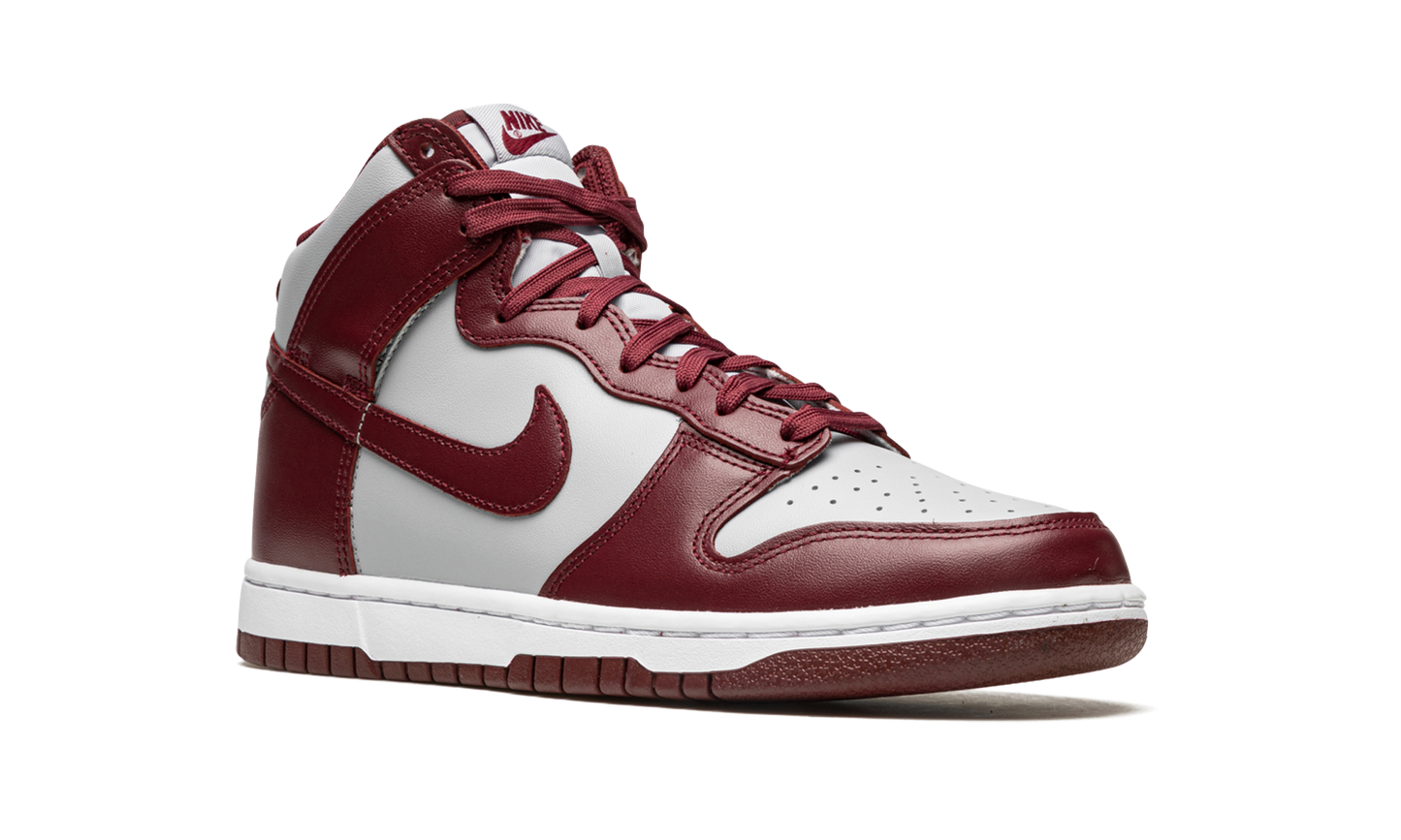 Dunk Hi Retro "Dark Beetroot" DD1399 600