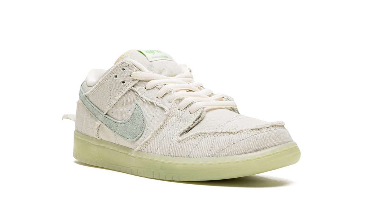 SB Dunk Low "Mummy" DM0774 111