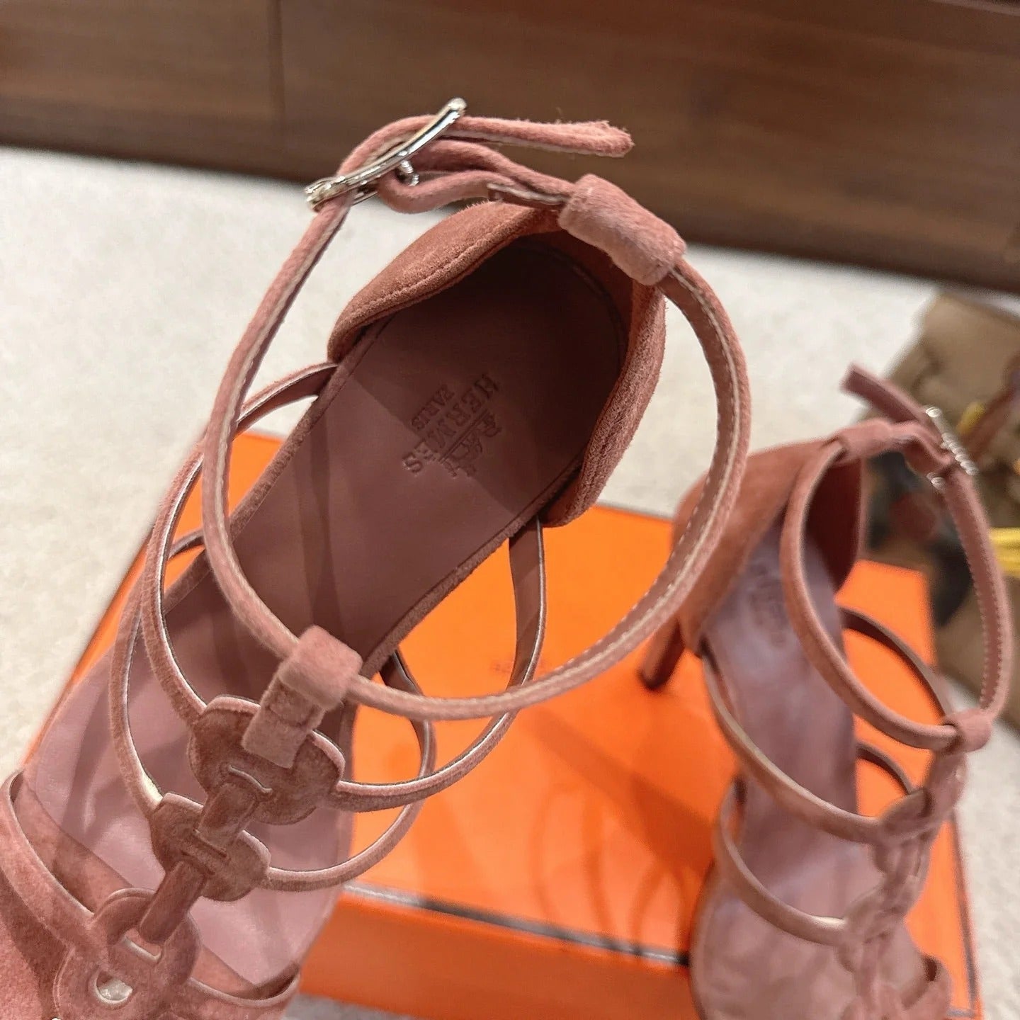 HM 26ss High Heels Sandals 10.5 Brown Suede 686015
