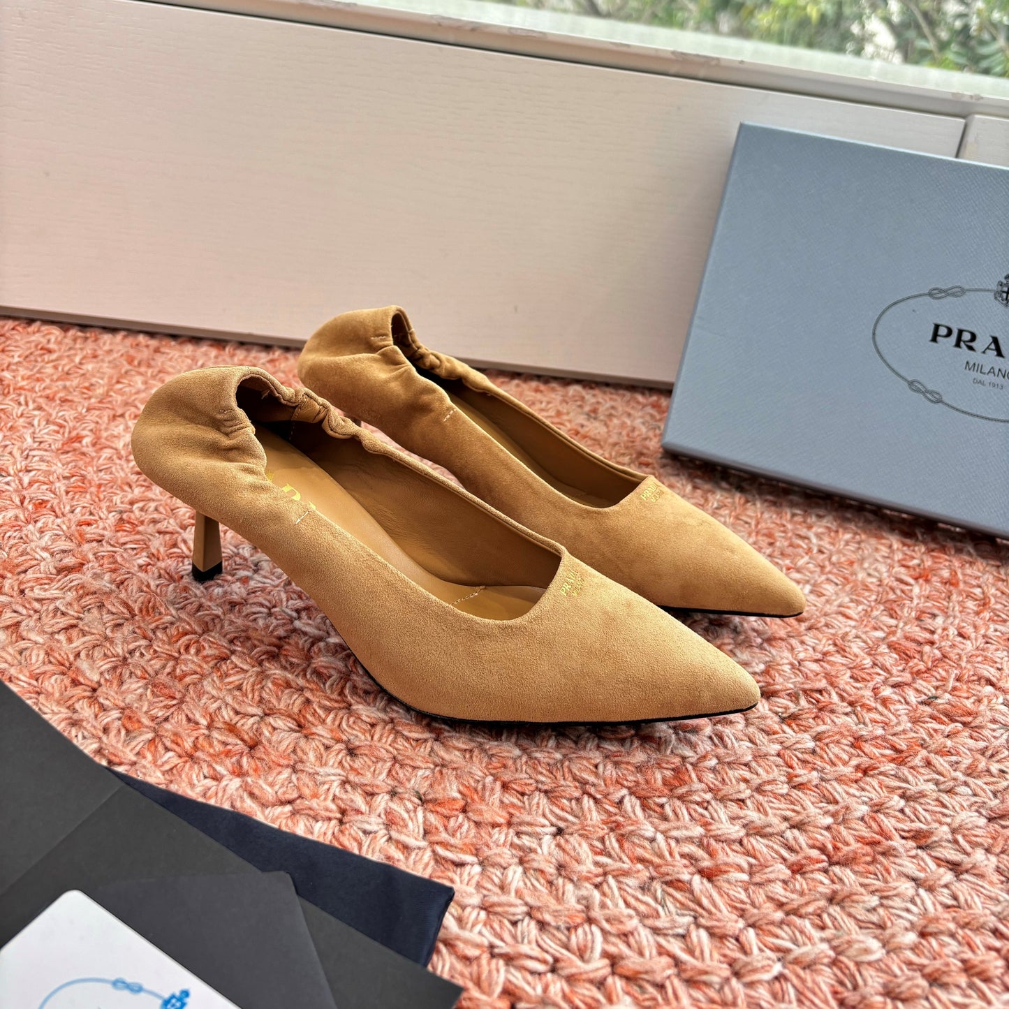 Prada Pointed-Toe Pumps Brown Suede 604176
