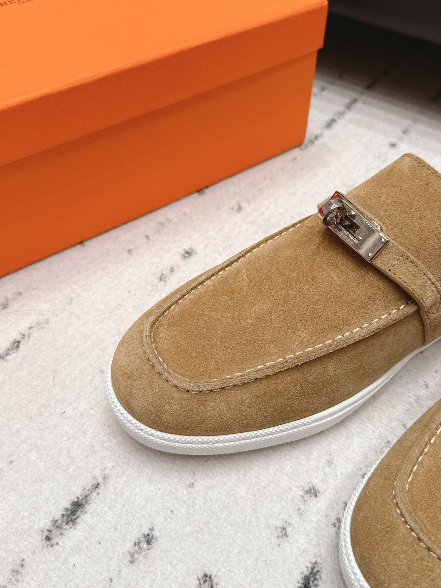 HM 26s Kelly Paris Loafers Light Brown Suede Silver Hardware