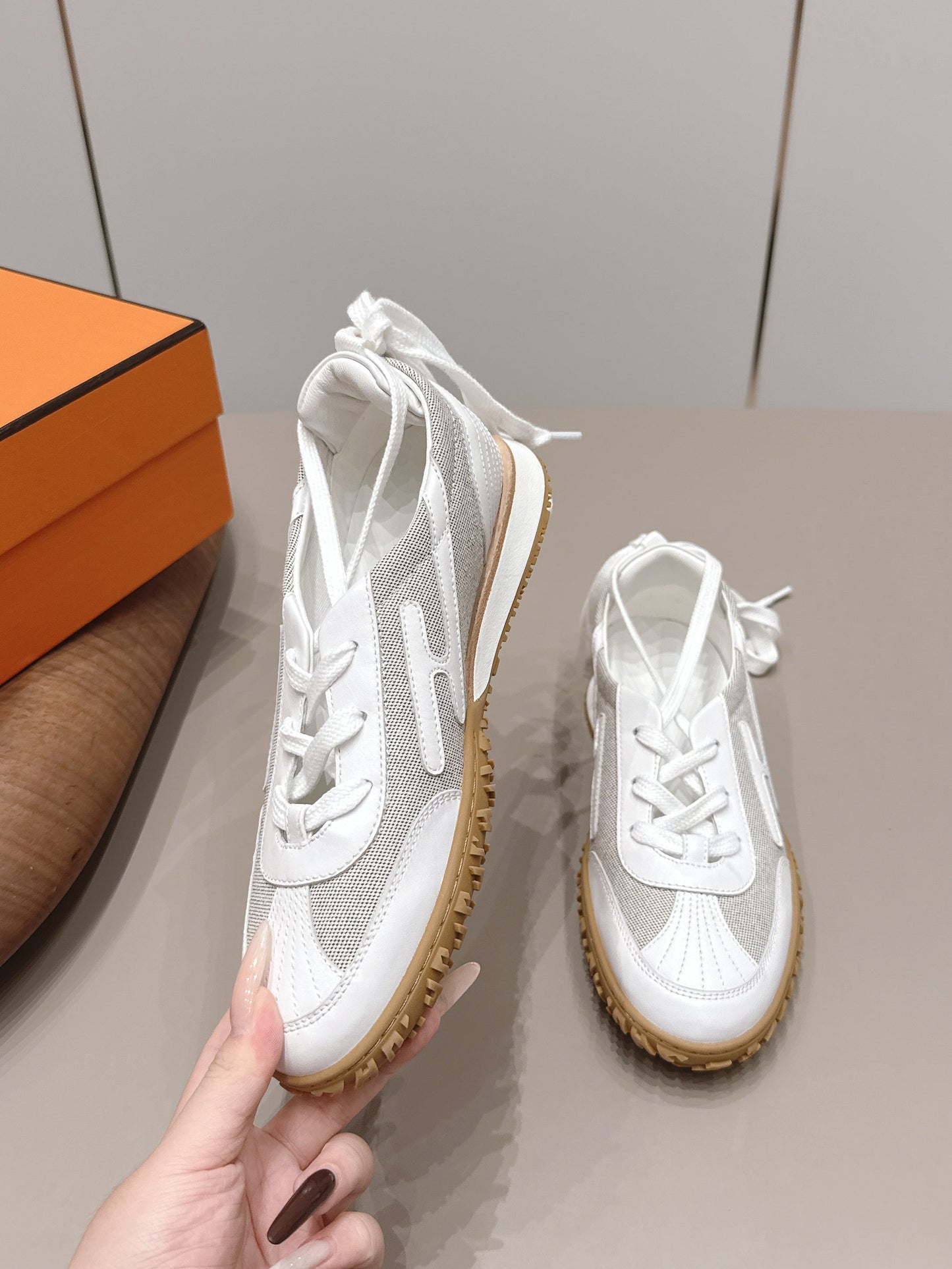 HM 26s Mascot Sneakers White Canvas Lambskin 905301
