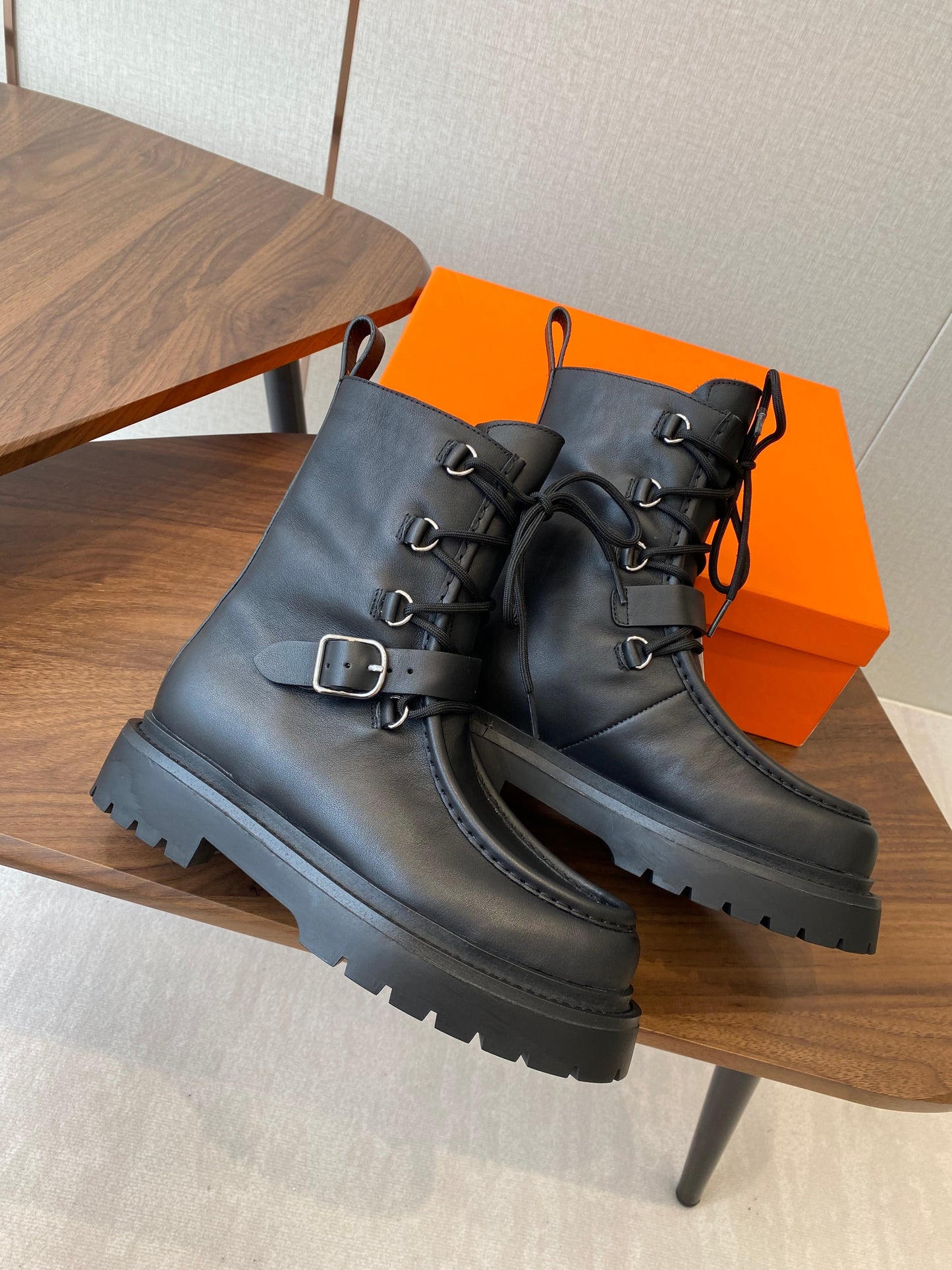 HM 25s Classic Boots Black Cowhide 422588