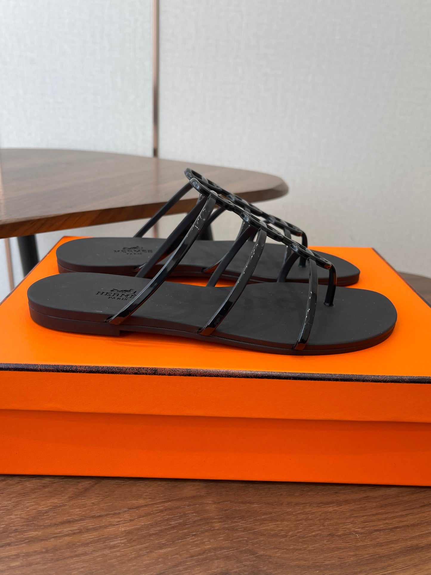 HM Mykonos Sandal Black TPU 624767