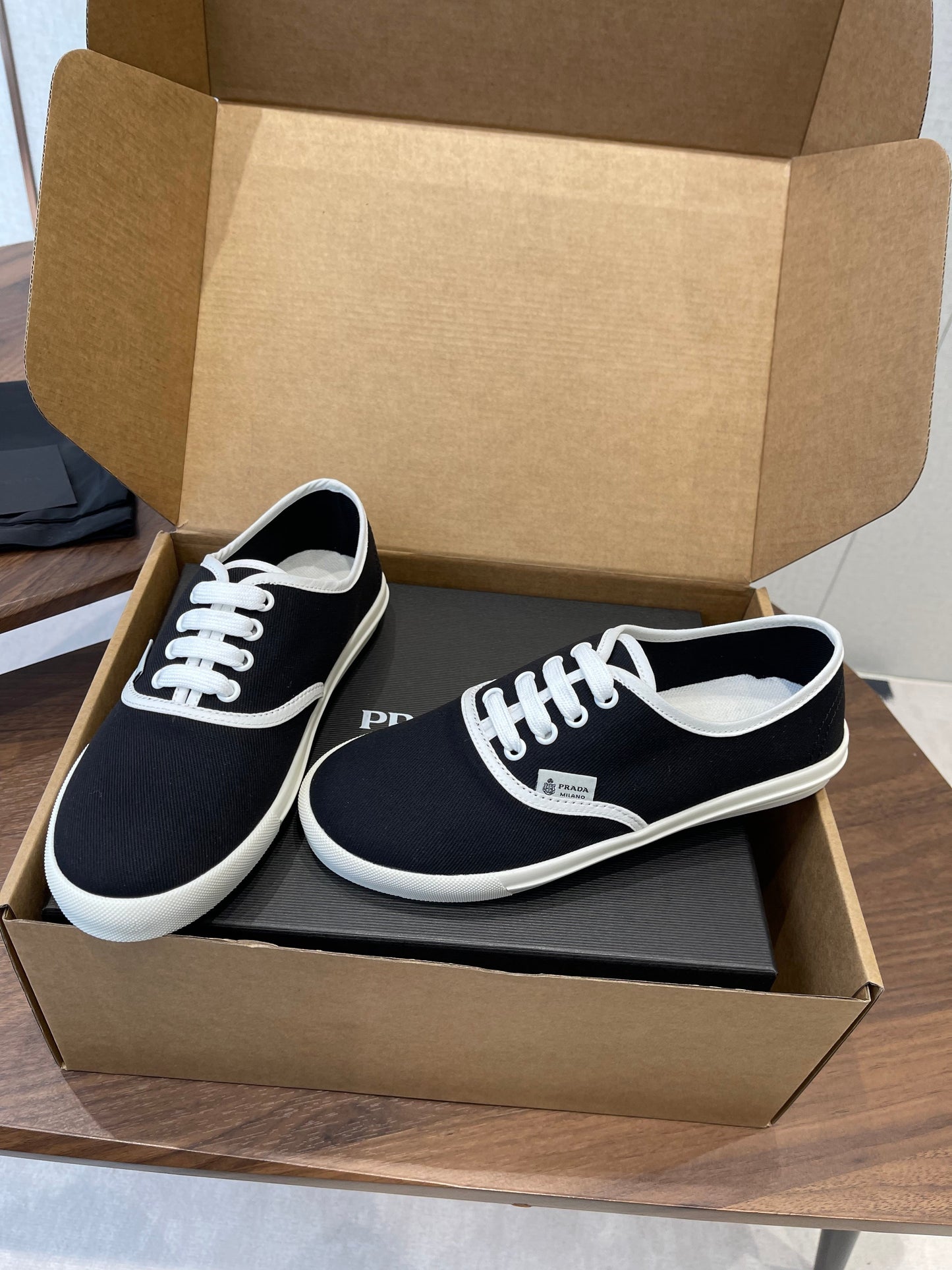 Prada 26ss Casual Shoes Black White Canvas 624430