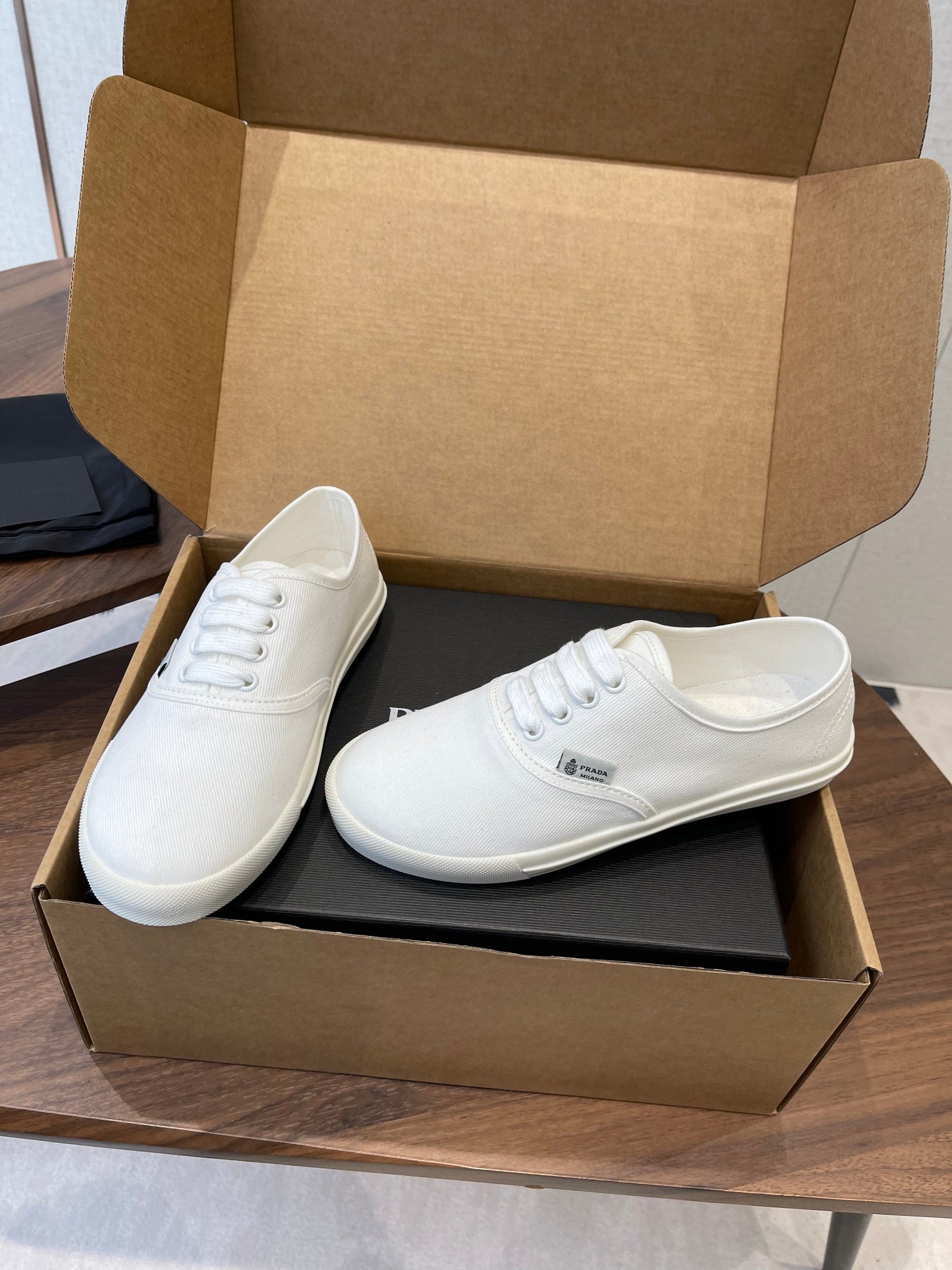 Prada 26ss Casual Shoes White Canvas 624431