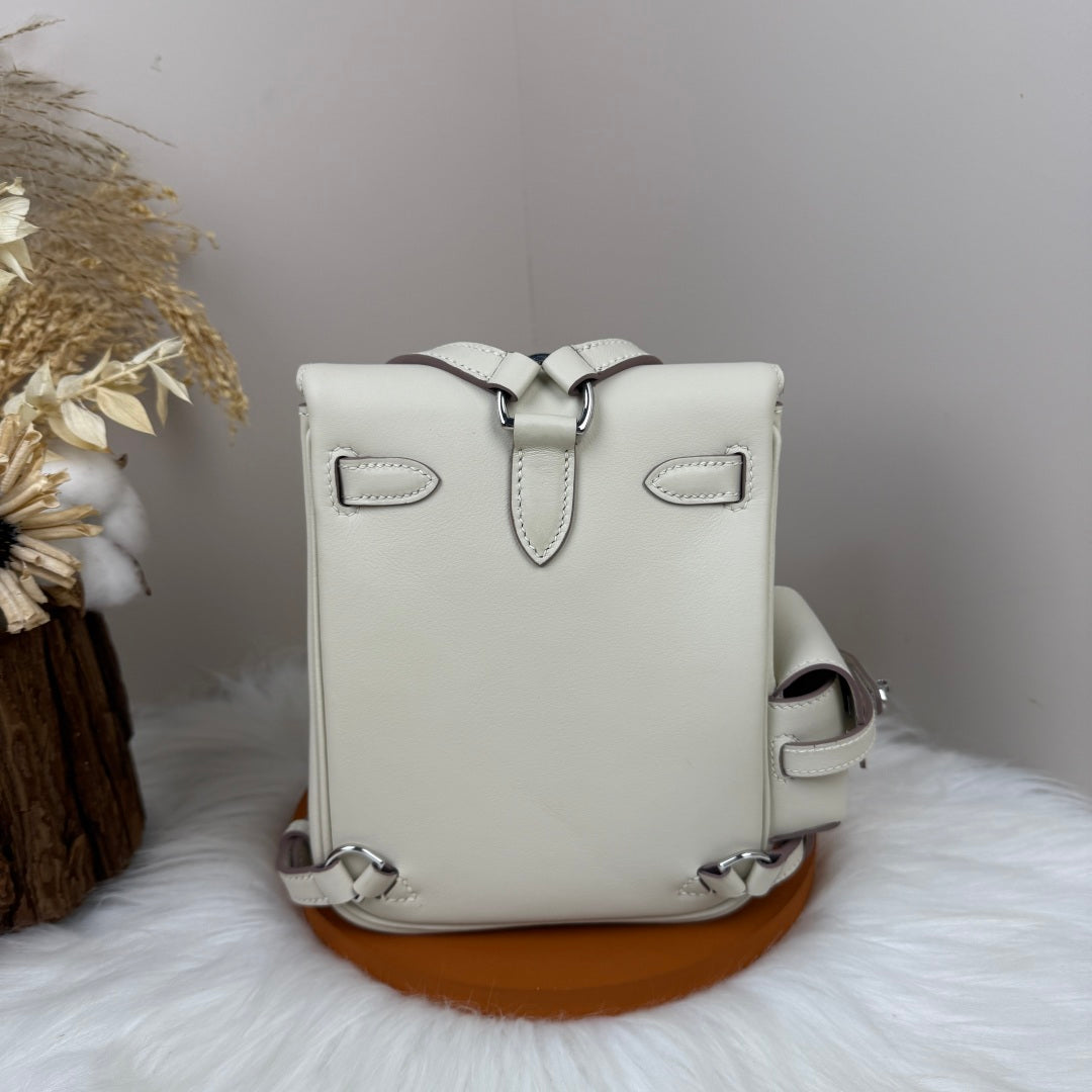 HM Kelly Jump Backpack White Cowhide Sliver Hardware 270038