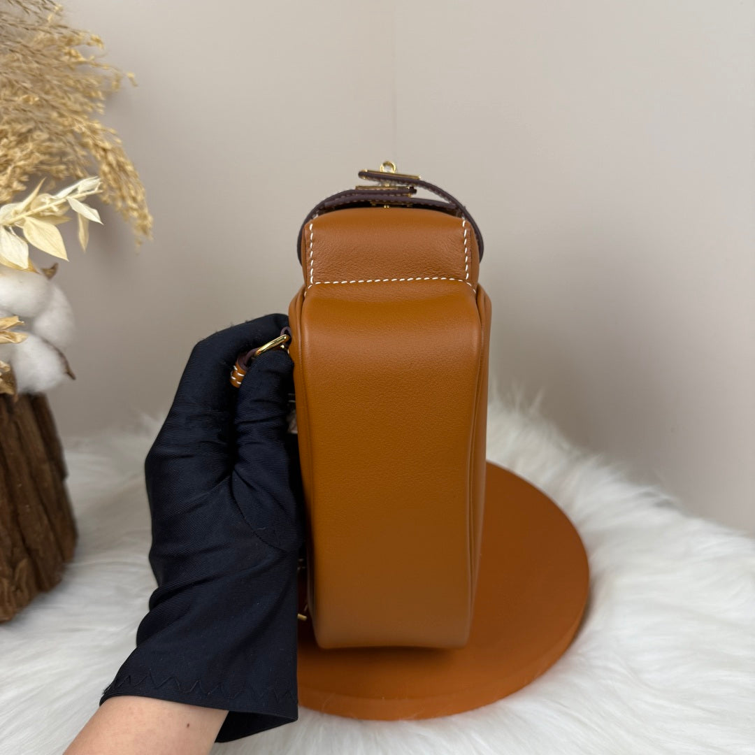 HM Kelly Jump Backpack Brown Cowhide Gold Hardware 270048