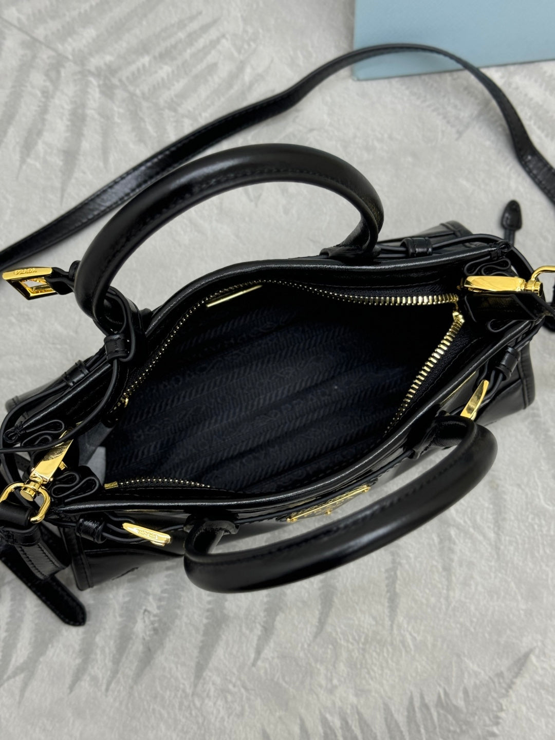 Pra Bonnie Bag 24cm Black Leather 293957