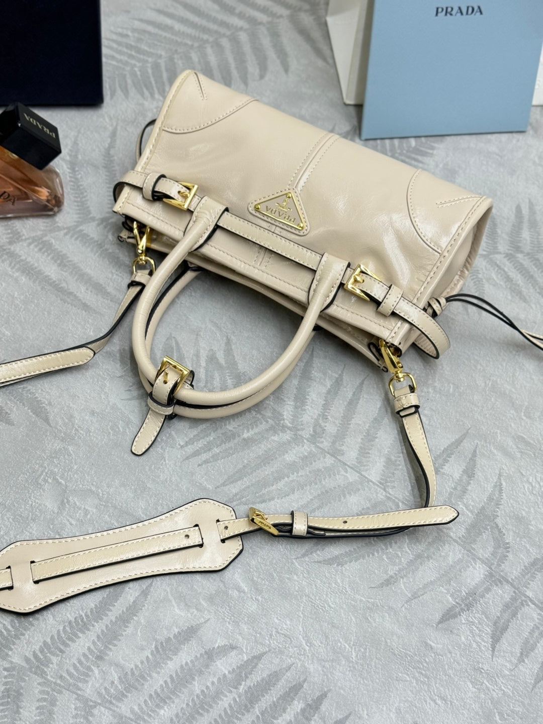 Pra Bonnie Bag 24cm Khaki Leather 293961