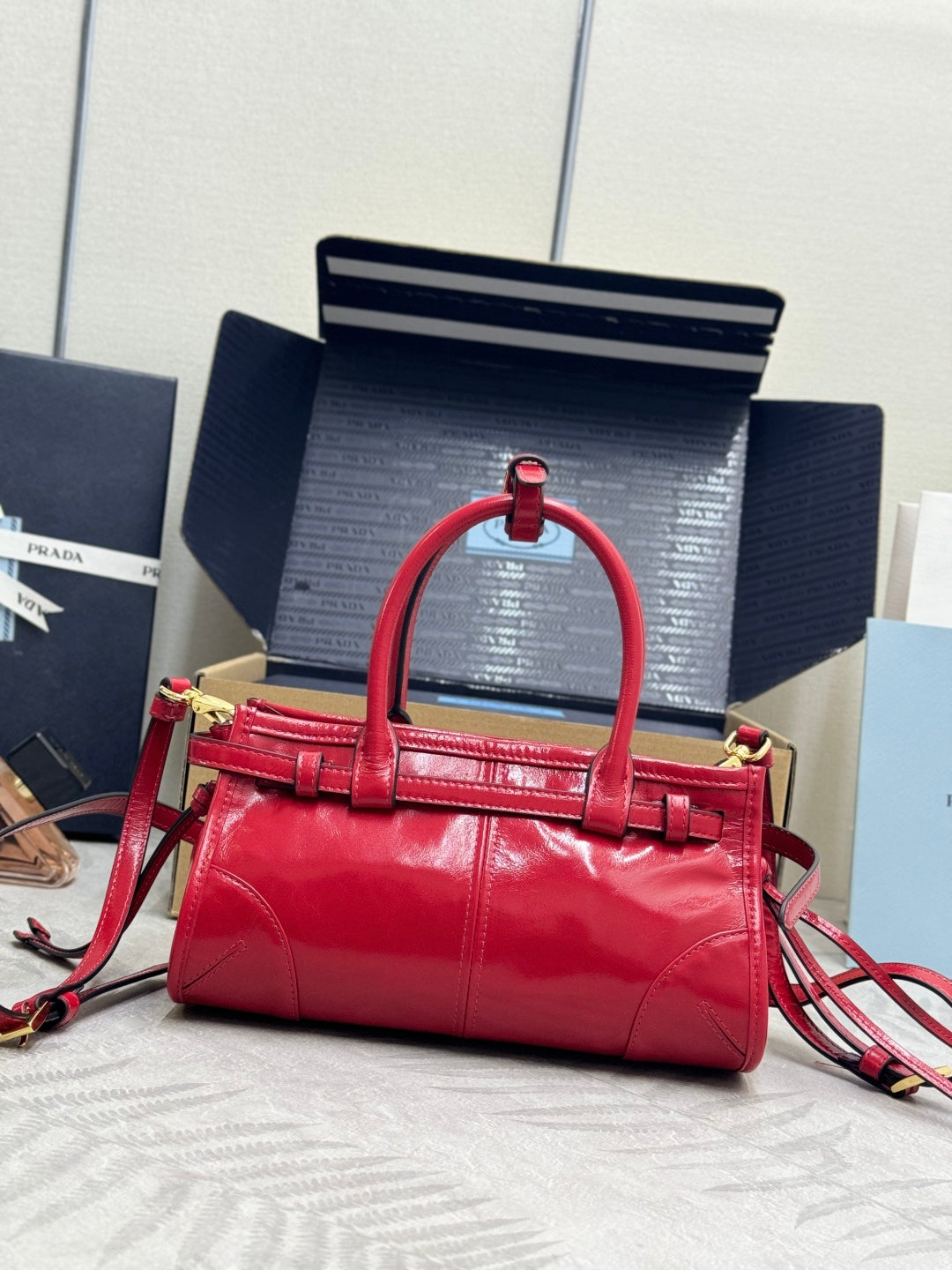Pra Bonnie Bag 24cm Red Leather 293969
