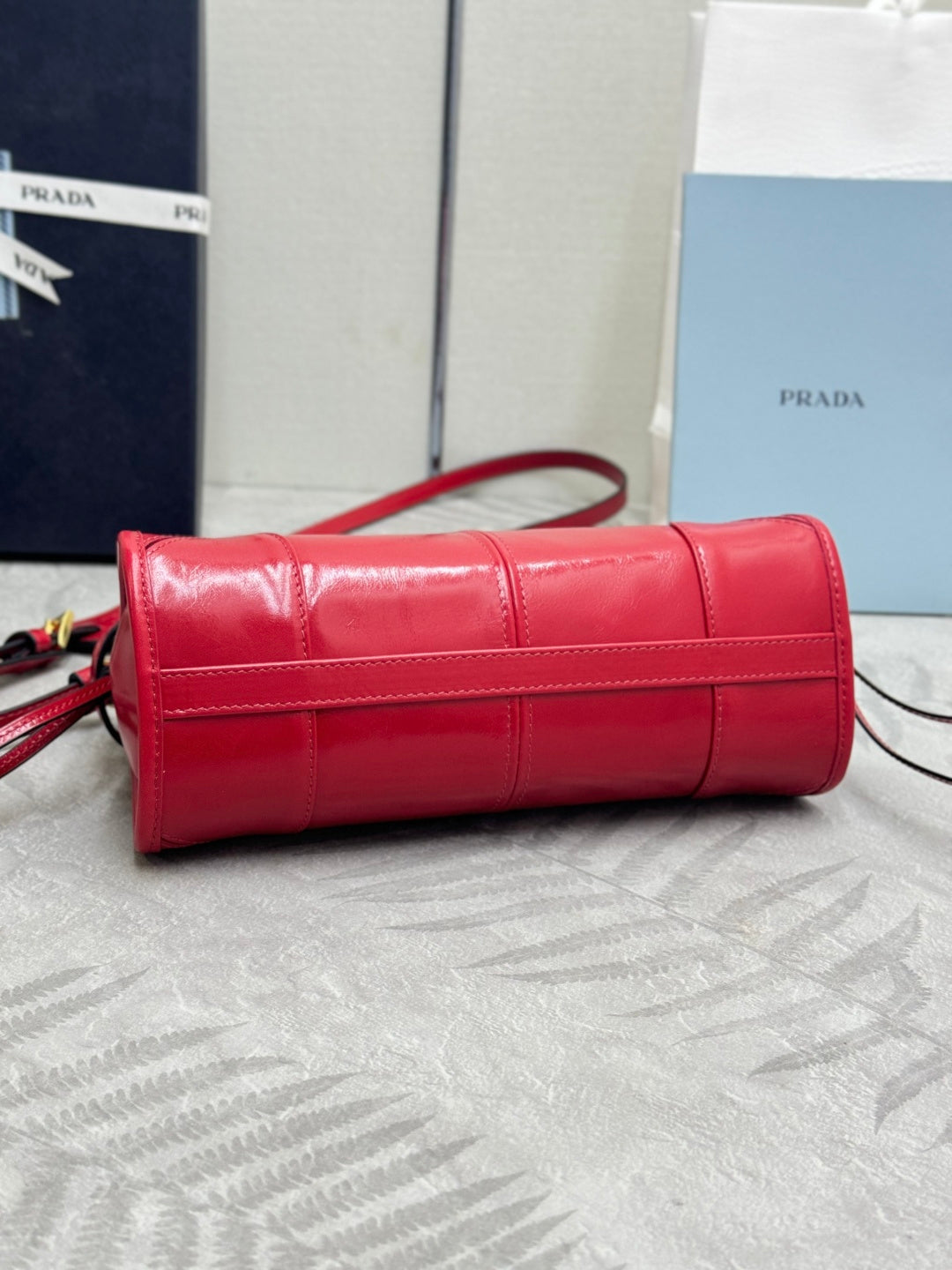 Pra Bonnie Bag 24cm Red Leather 293969