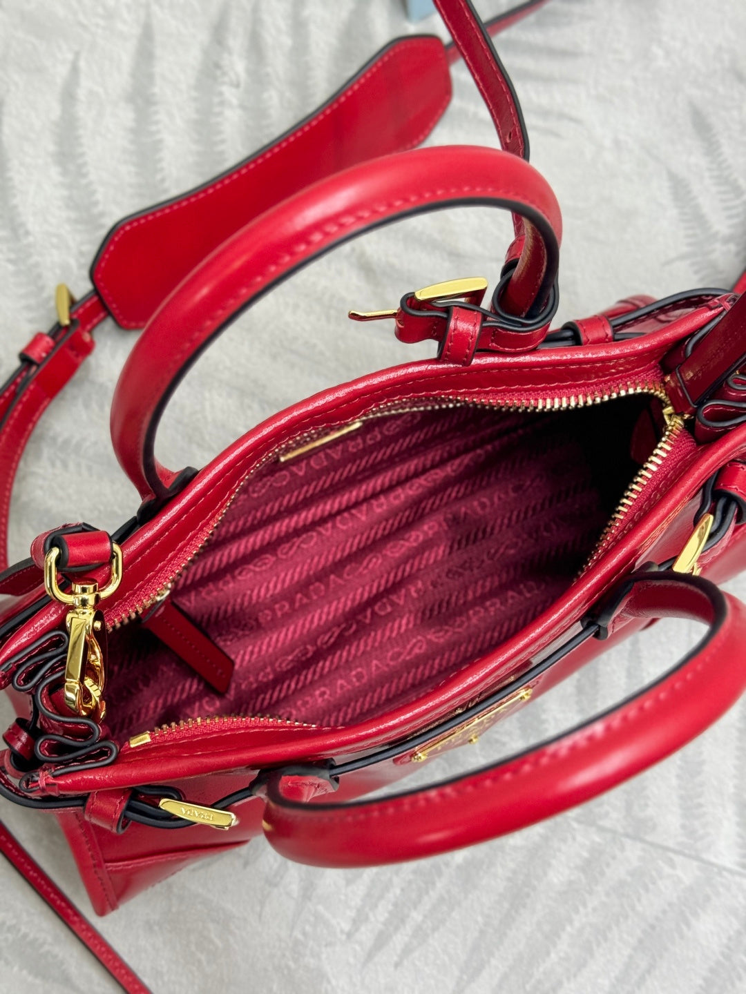 Pra Bonnie Bag 24cm Red Leather 293969