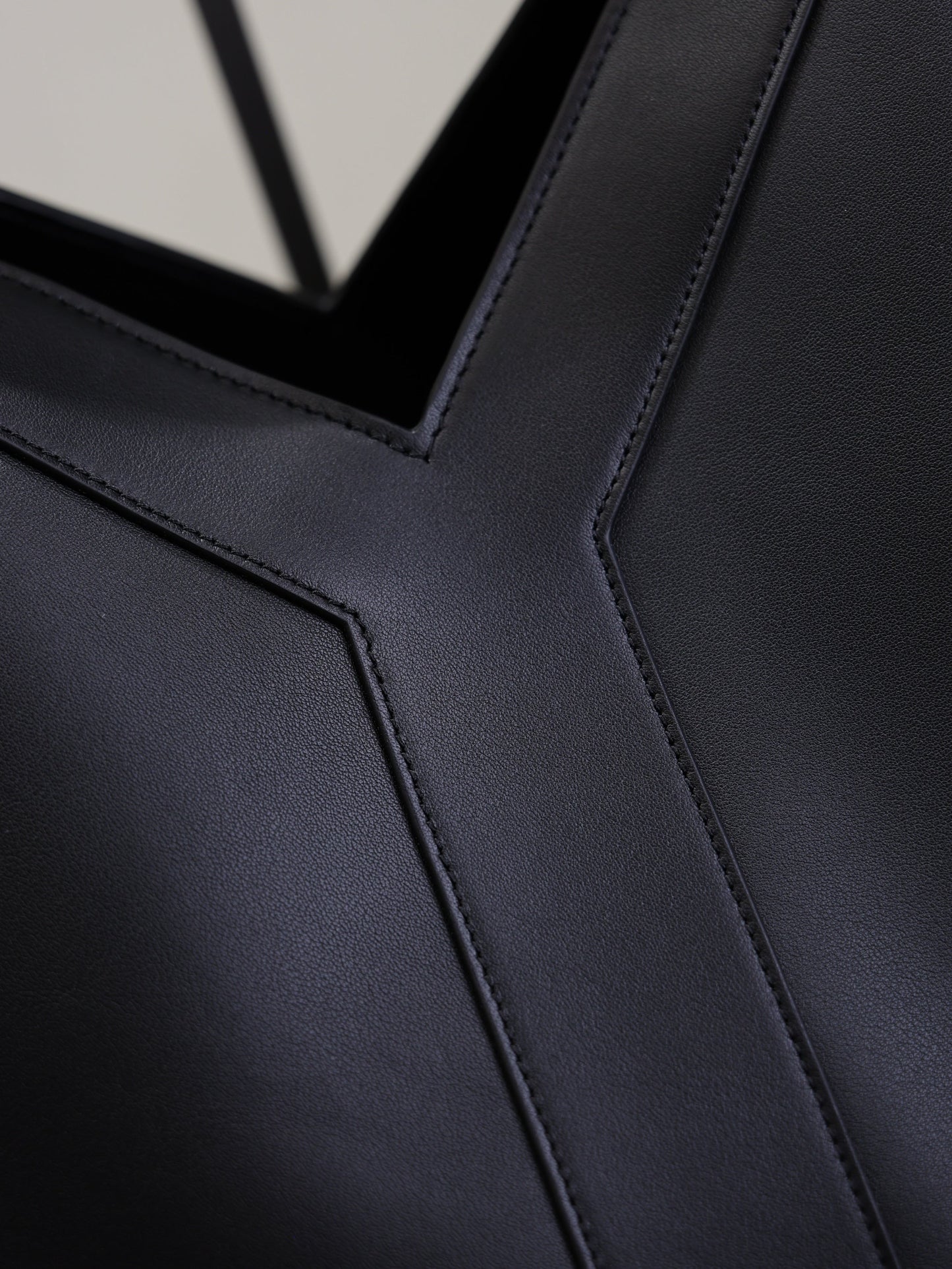 Prada Y Tote Bag Black Cowhide