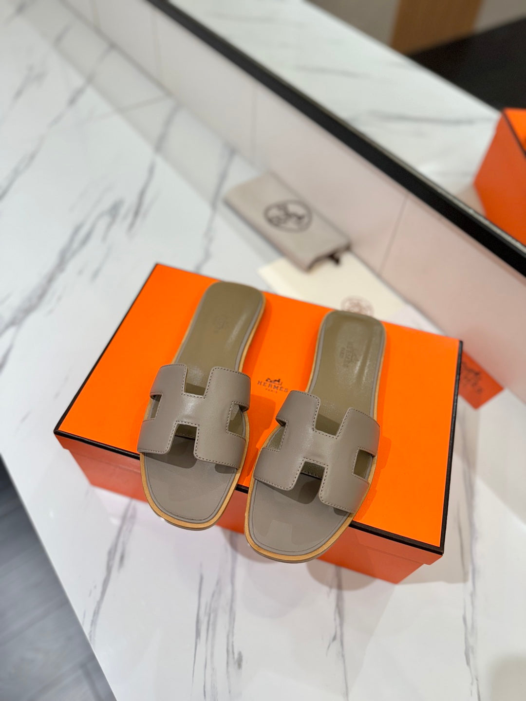HM Oran Sandal Etoupe Cowhide 294859