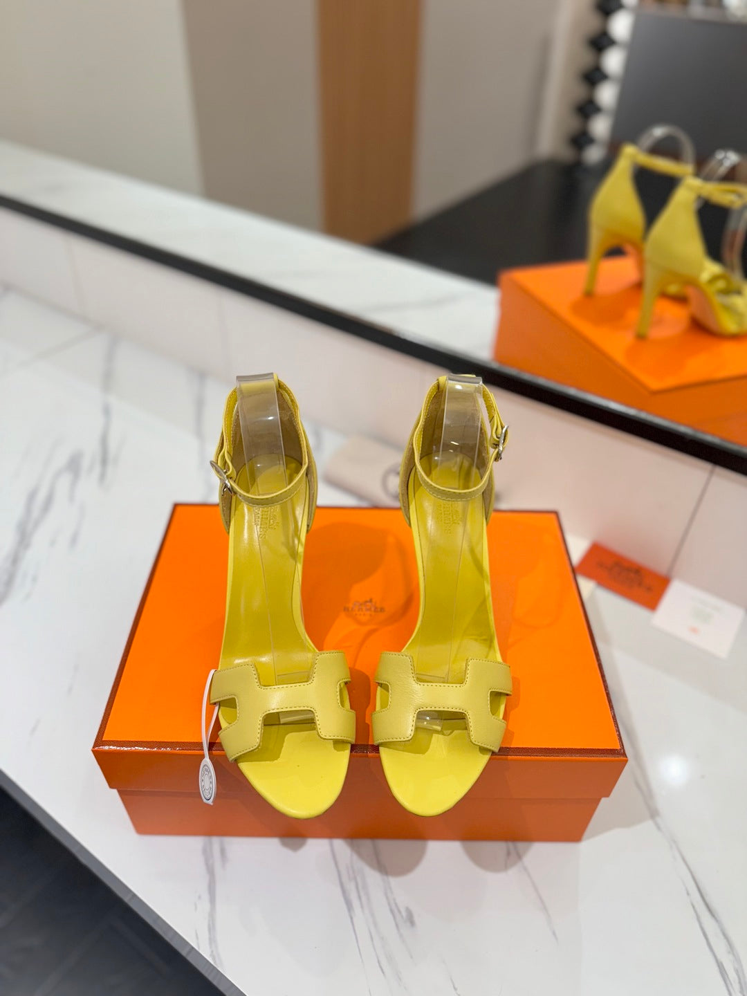 HM Joy 90mm Heeled Sandals Yellow Flat Cowhide 294924