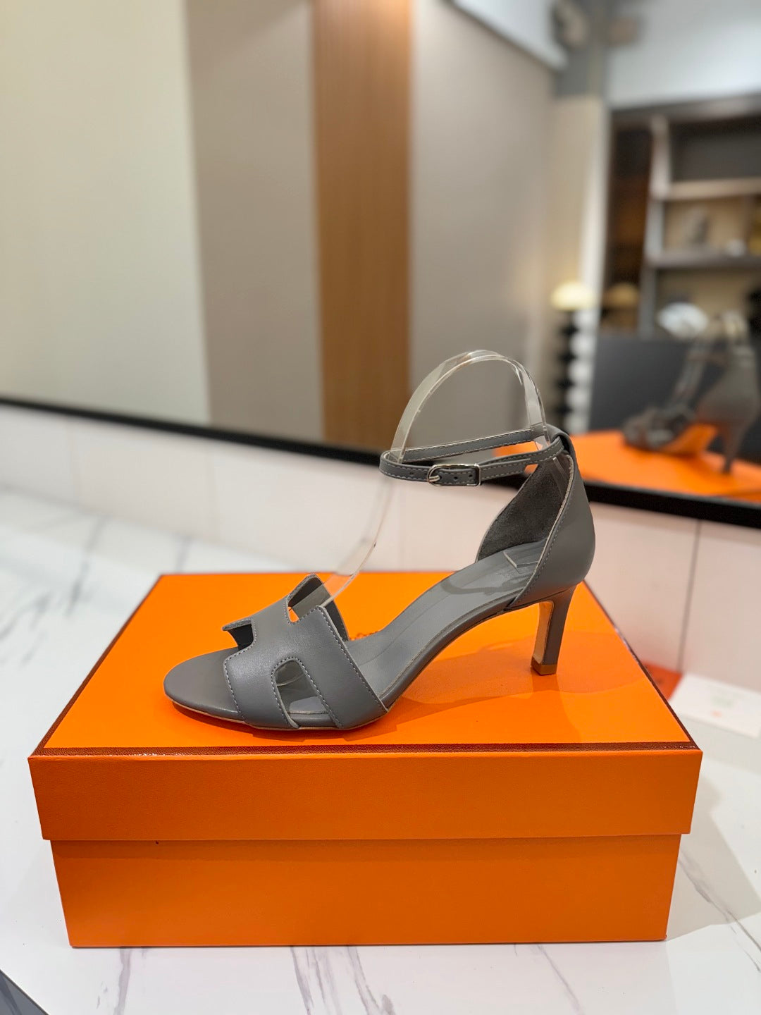 HM Joy 65mm Heeled Sandals Gray Flat Cowhide 294933