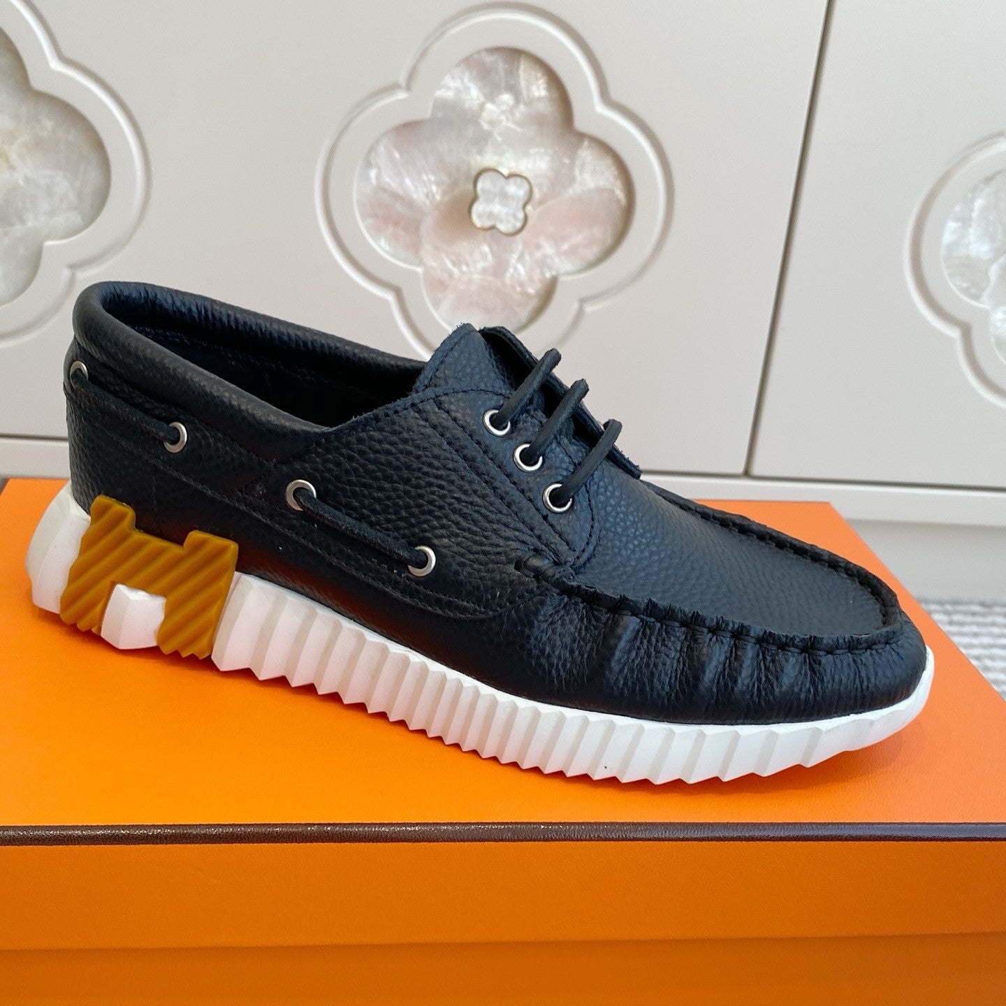 HM Ketch Sneakers Black Grain Cowhide