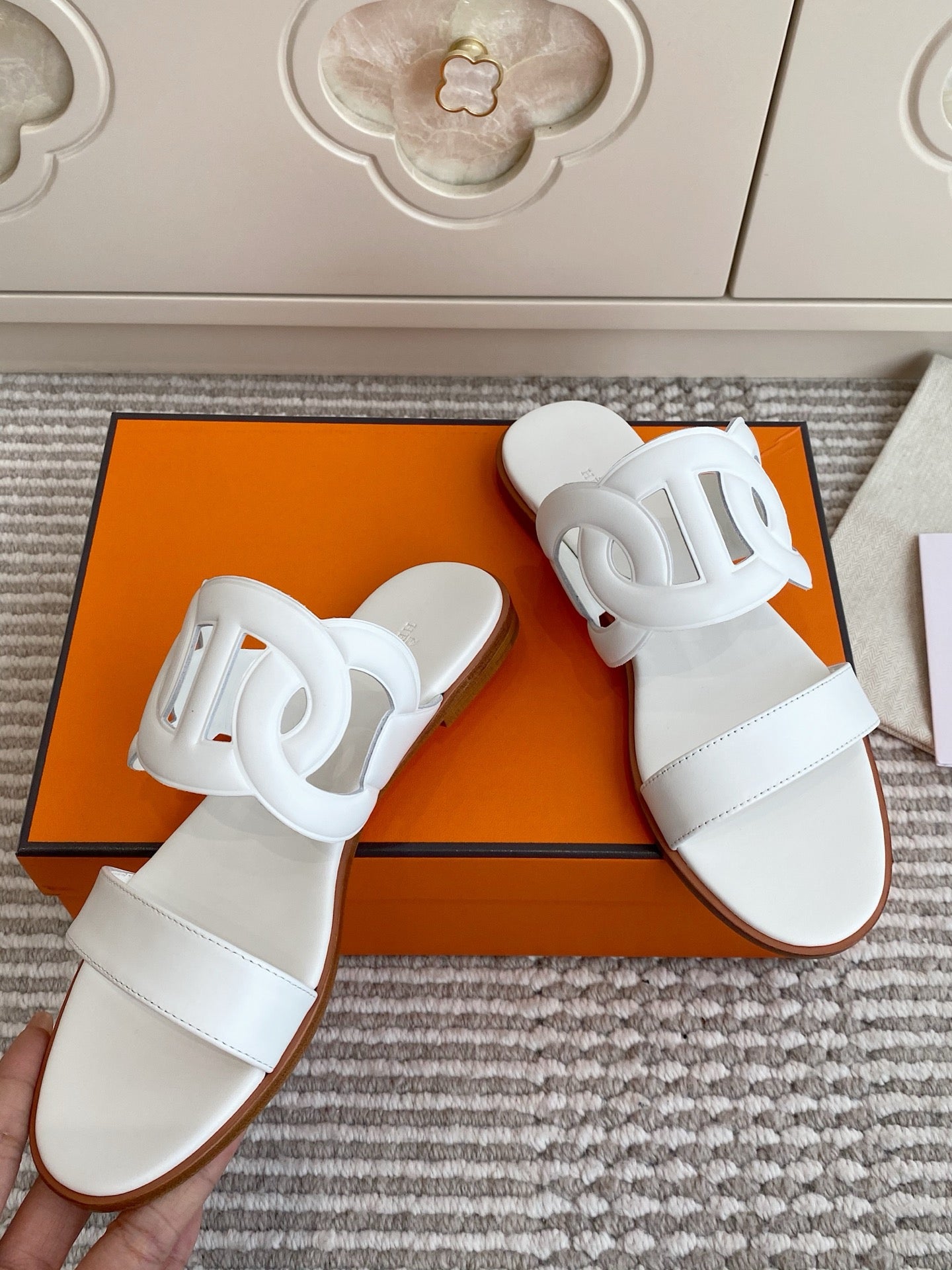 HM Lagune Sandal White Leather 776548