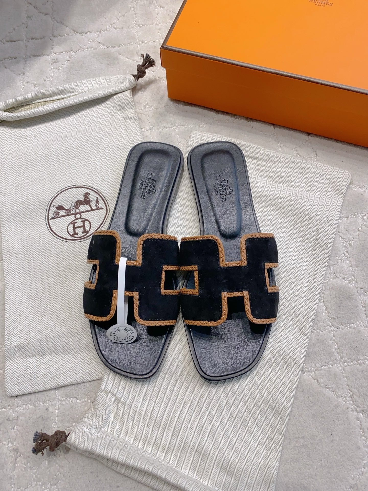 HM 26s Oran Sandal Black Suede Goatskin 724344