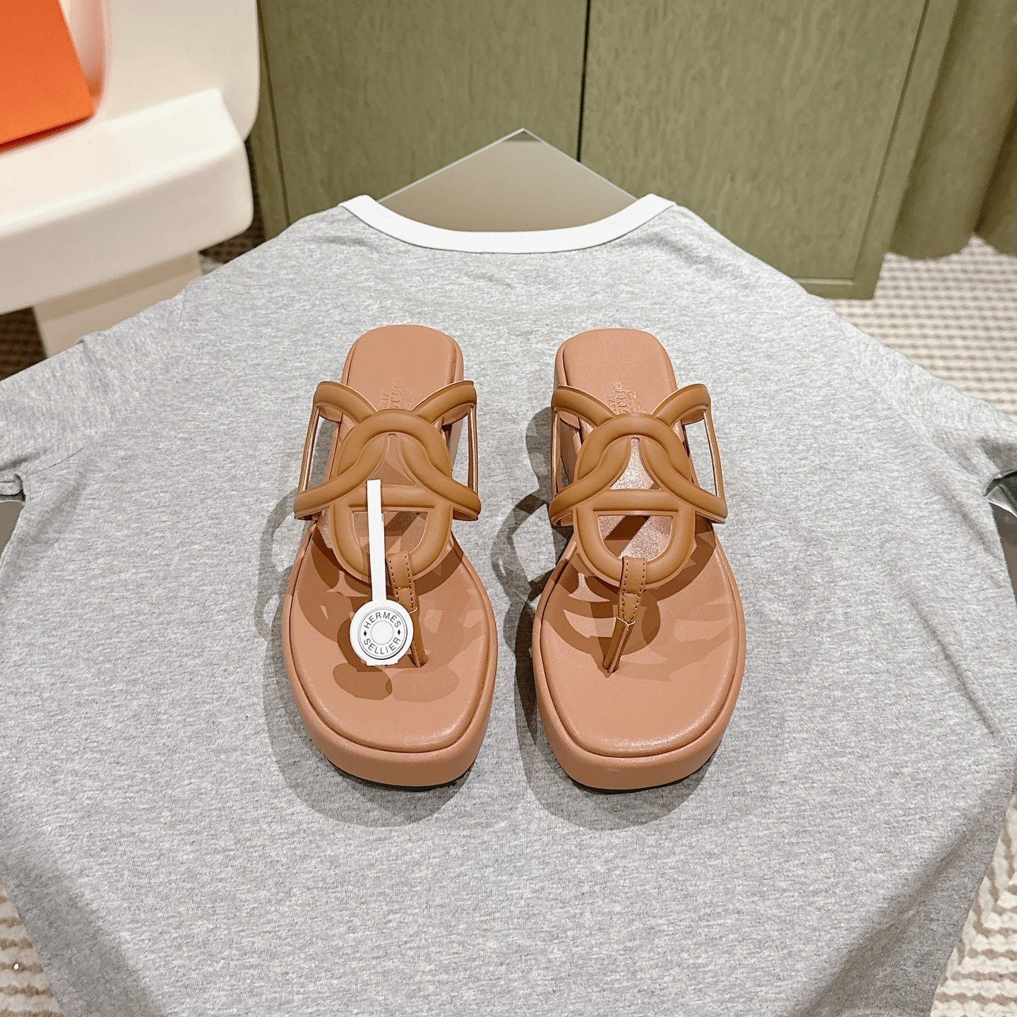 HM  Gipsy  Sandals 50mm Light muted browns Sheepskin 484752