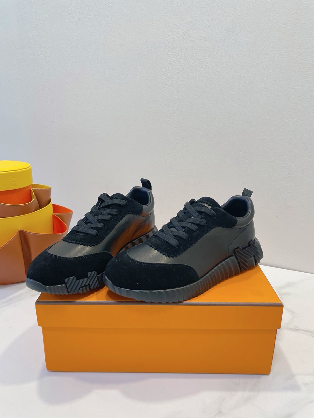 HM Bouncing sneaker Black Calfskin and Suede 212289