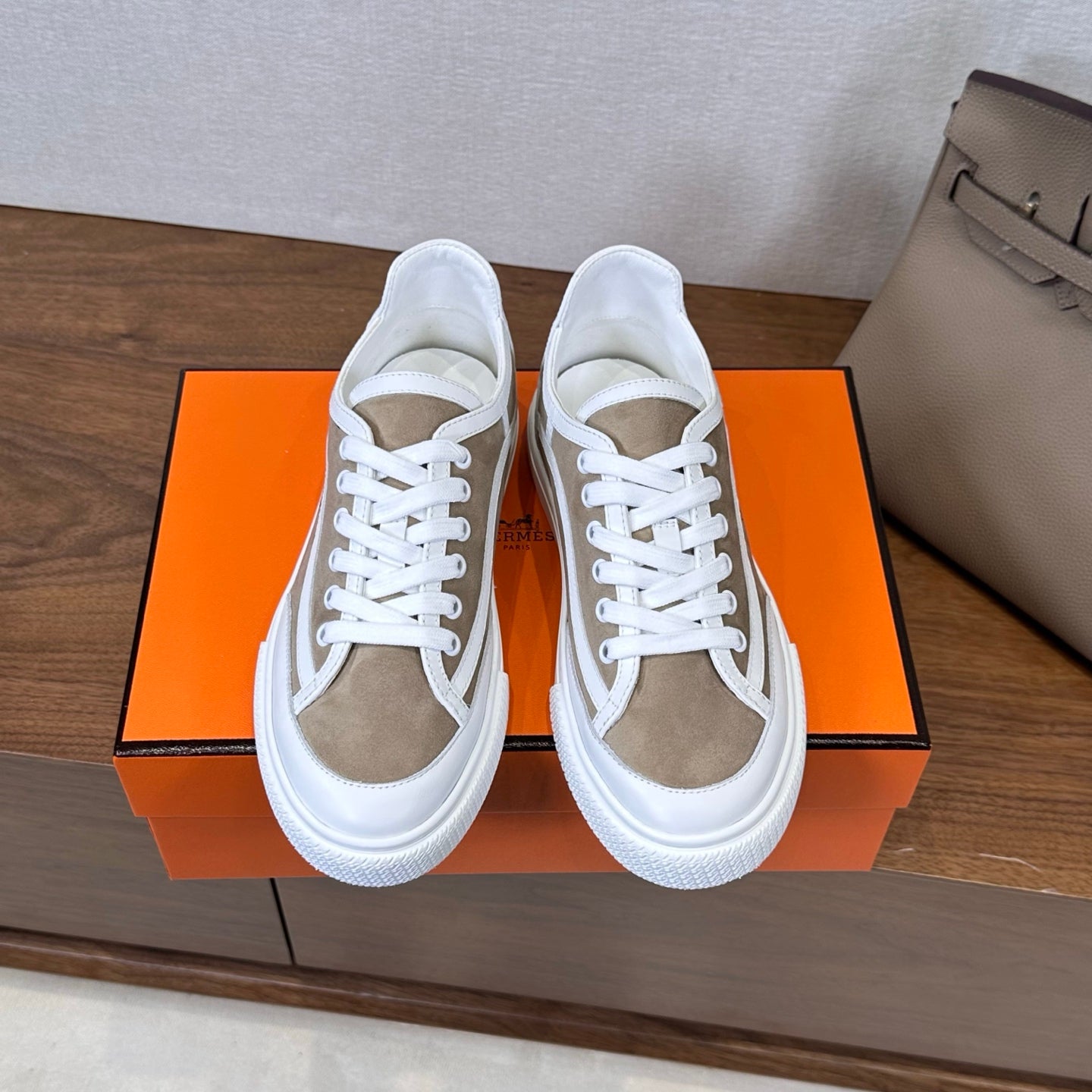 HM Get Sneaker Olive Gray White Suede Cowhide 543793