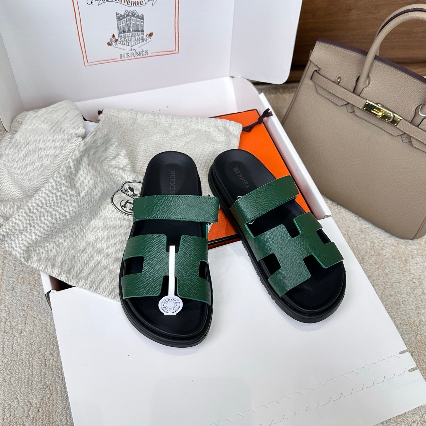 HM Chypre Sandal Black Green Leather 862393