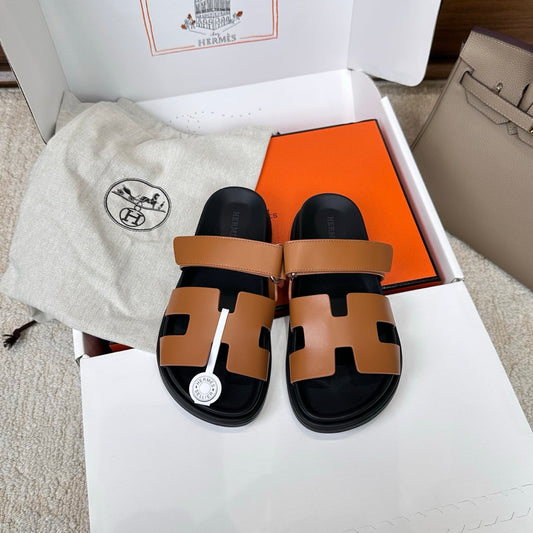 HM Chypre Sandal Black Tan Leather 862403