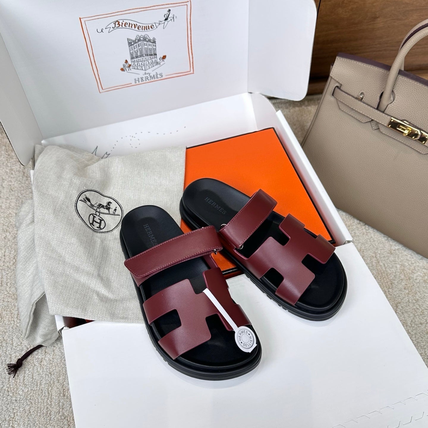 HM Chypre Sandal Black Burgundy Leather 862404