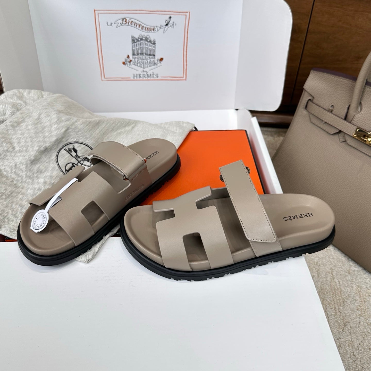 HM Chypre Sandal Khaki Leather 862405