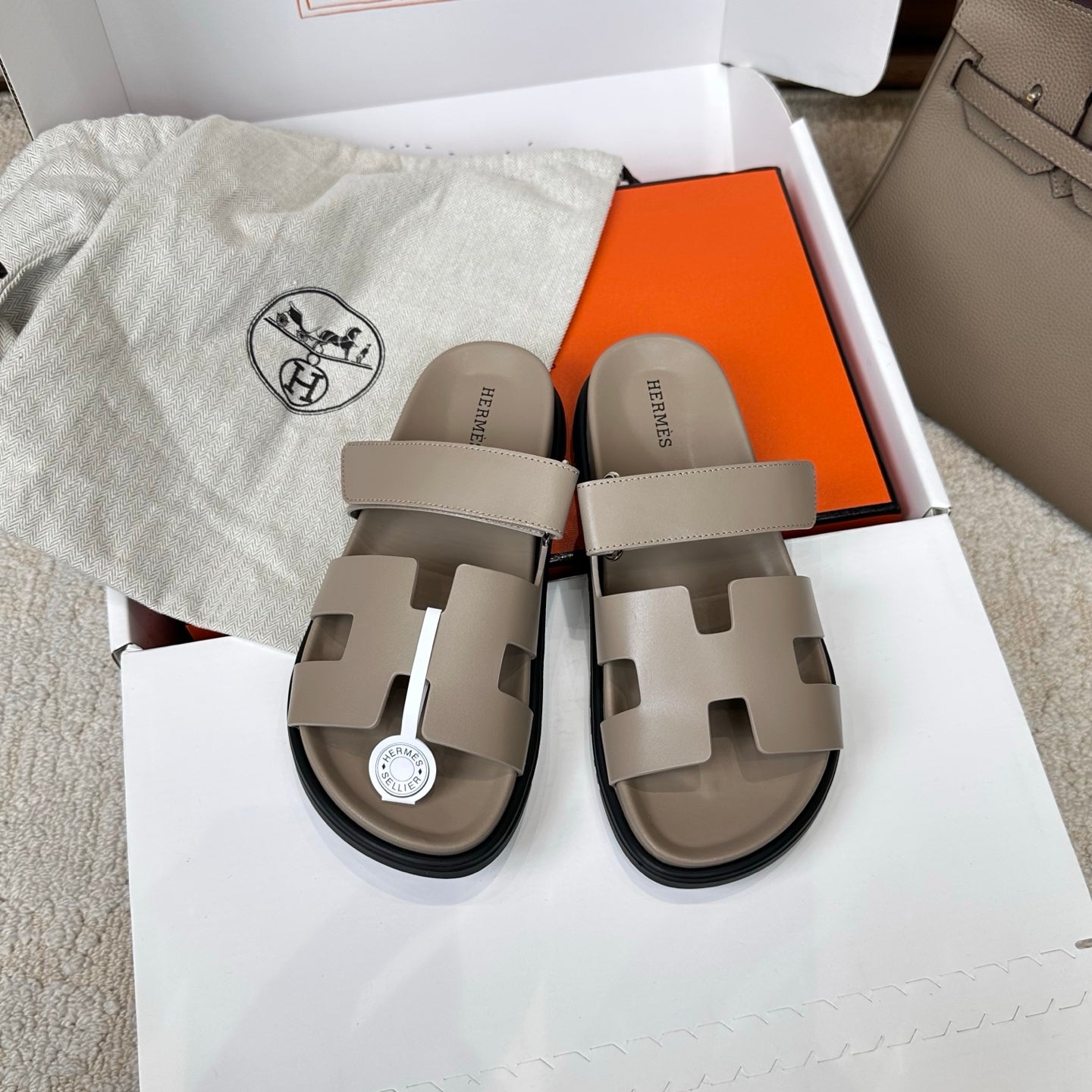 HM Chypre Sandal Khaki Leather 862405