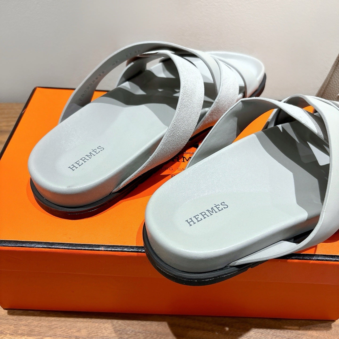 HM 25 Kazimir Sandal Calfskin Suede