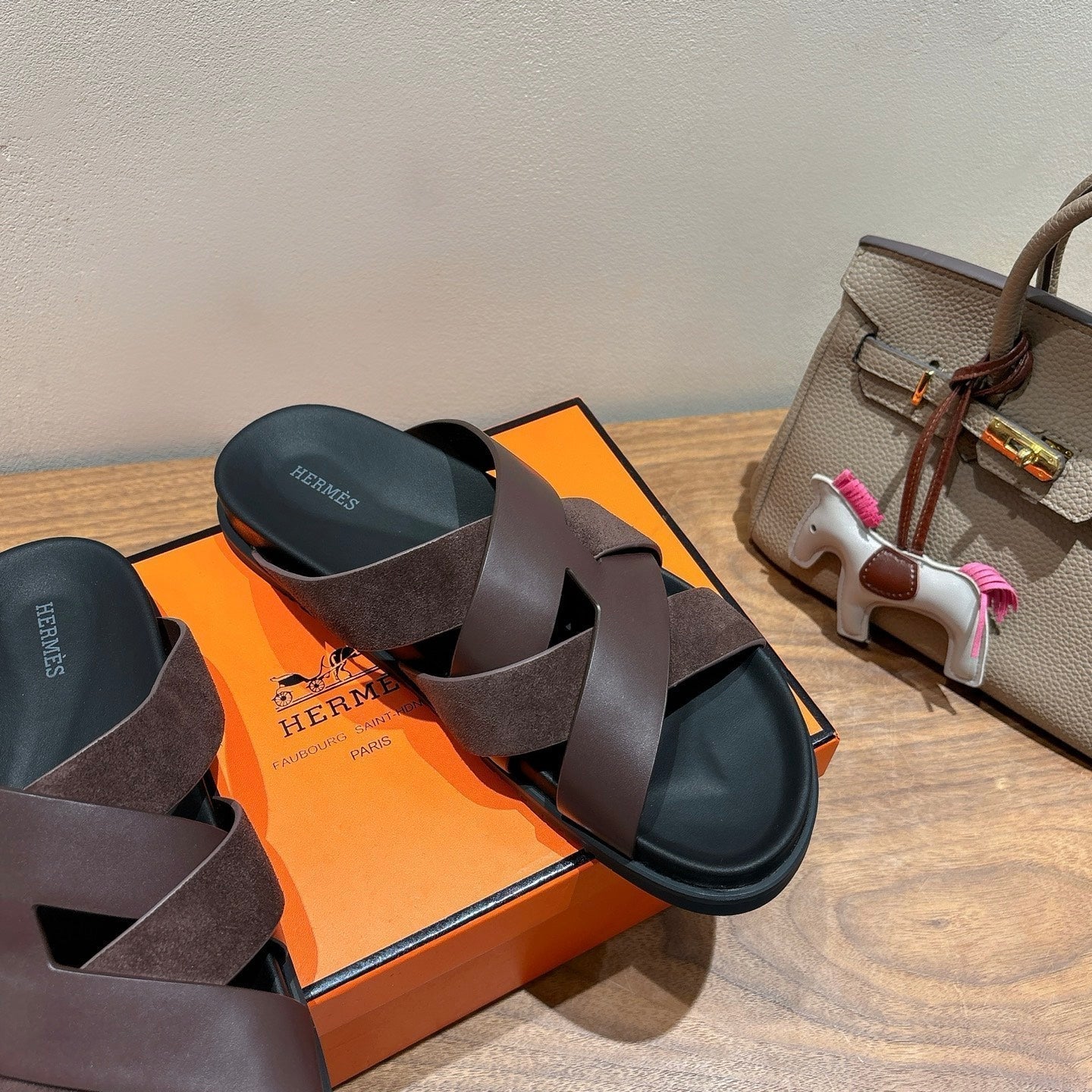 HM 25 Kazimir Sandal Calfskin Suede