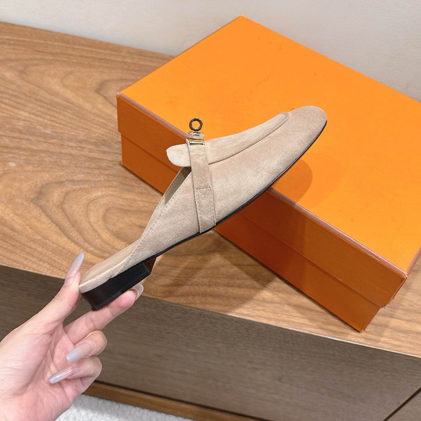 HM 26s Kelly Mule In Light Beige Suede Gold Hardware