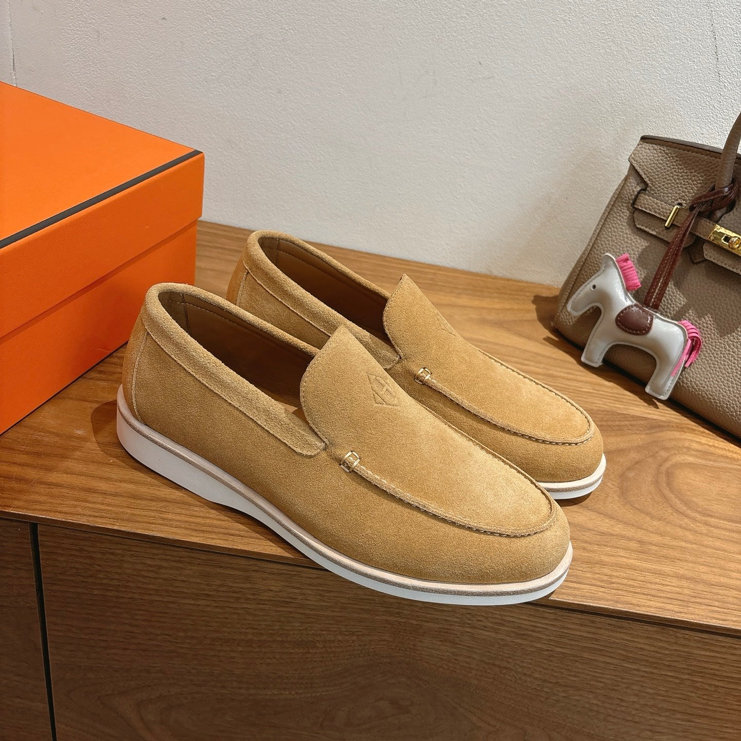 HM Impact Loafers Light Beige Suede 526163