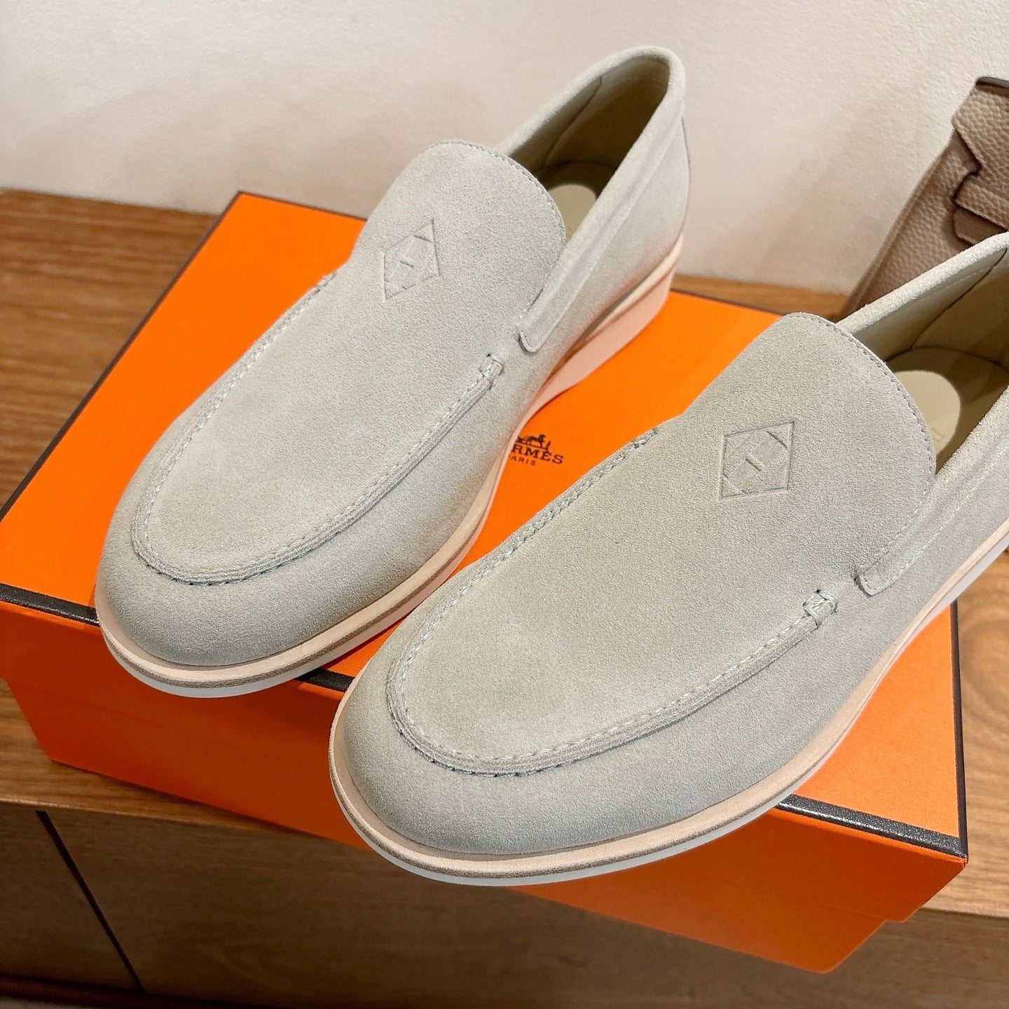 HM Impact Loafers Light Grey Suede 526170