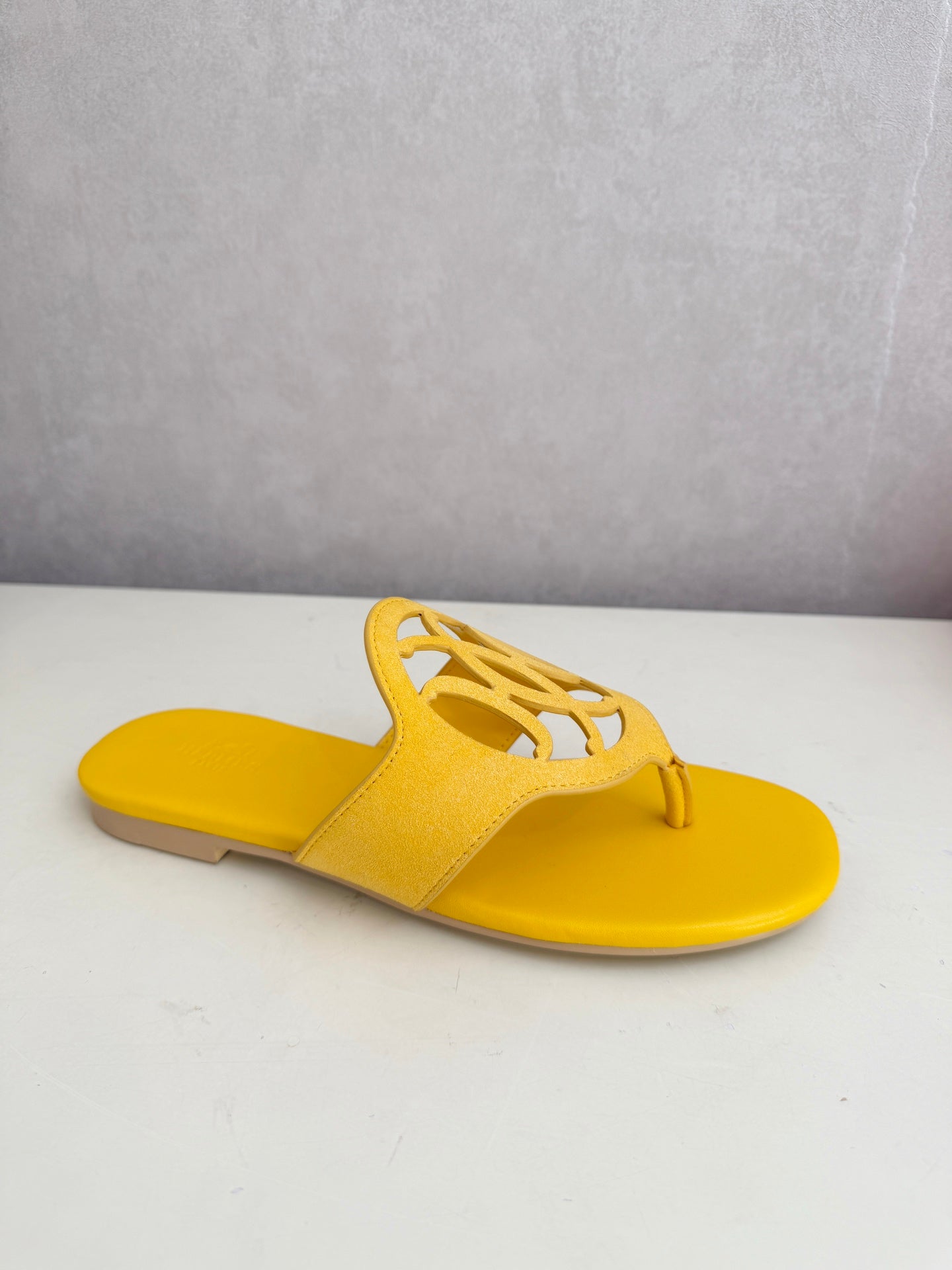 HM Mage Sandal Yellow Lambskin 605905