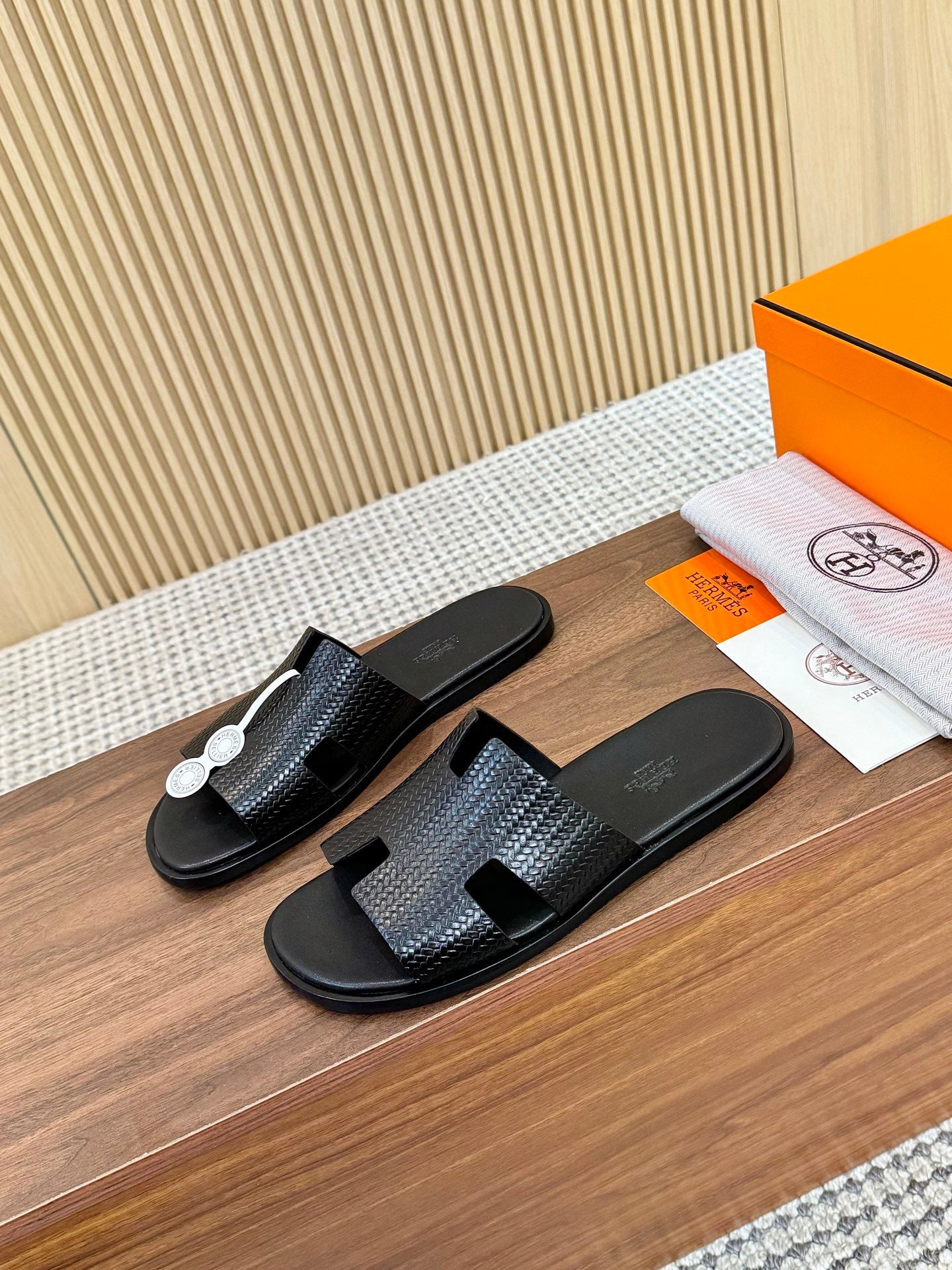 HM Izmir Sandals Black Embossed Leather 799285