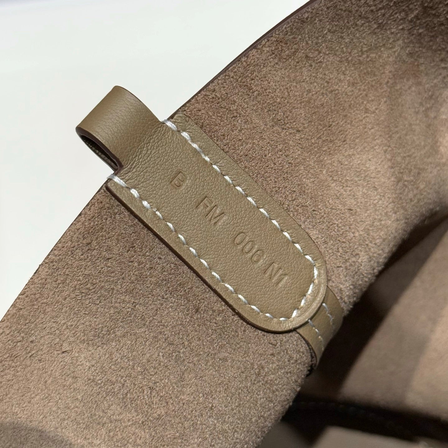 HM In-The-Loop 18cm Bag Etoupe Taurillon Clemence Leather