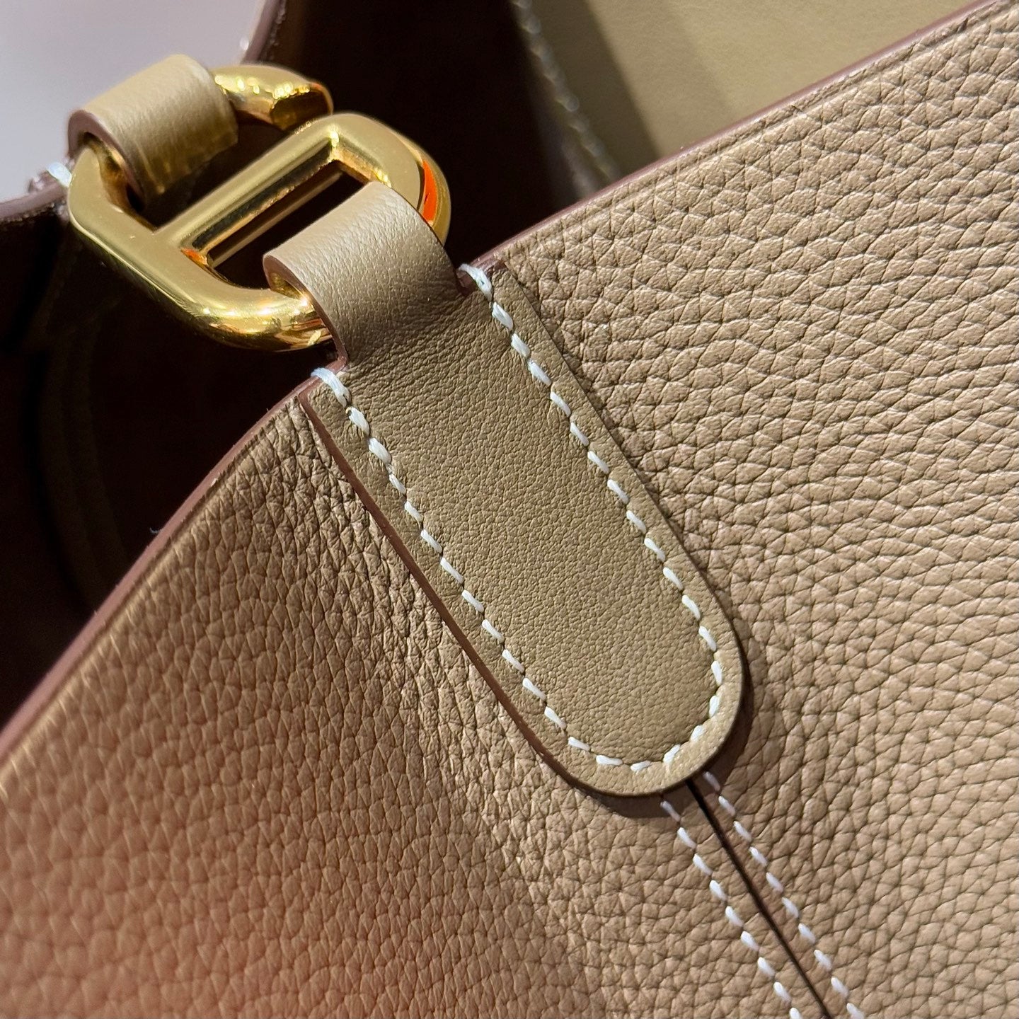 HM In-The-Loop 18cm Bag Etoupe Taurillon Clemence Leather