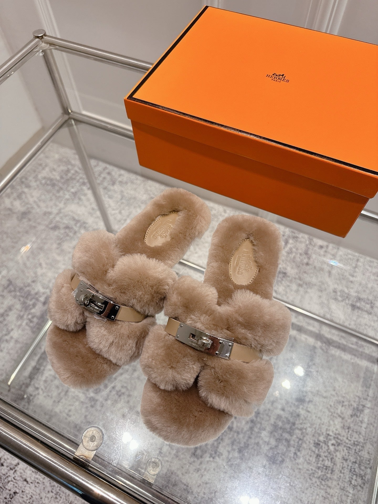 HM Oran slippers sliver buckle nude wool