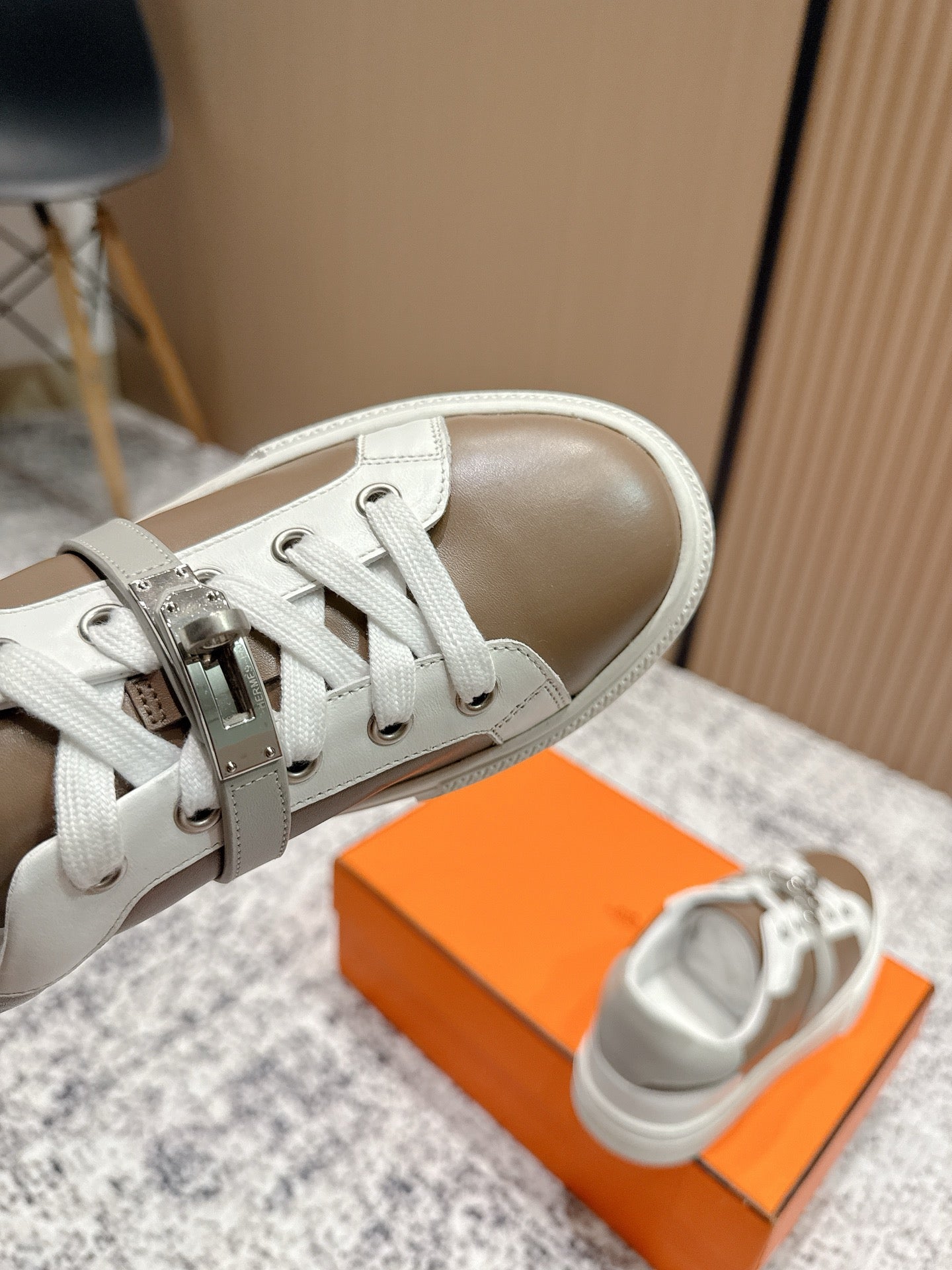 HM Casual Sneakers  Buckle Taupe White Leather
