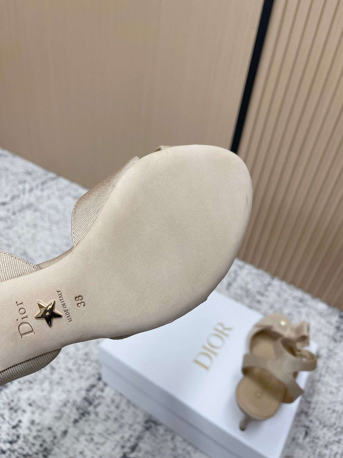 CD 26s High Heel Sandal 75 Beige Canvas Leather 643489