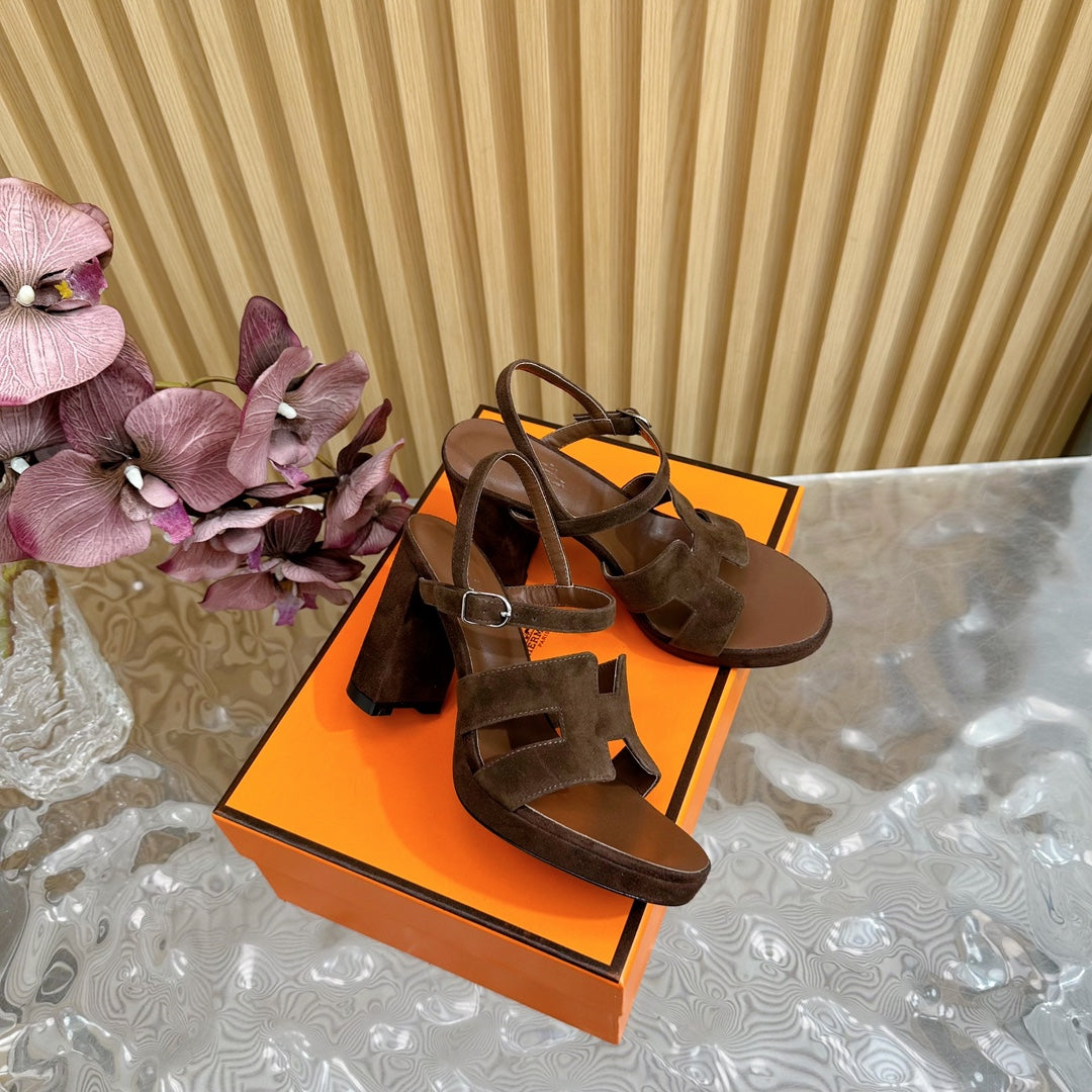 HM Jazz 90 Sandal In Walnut Brown Suede