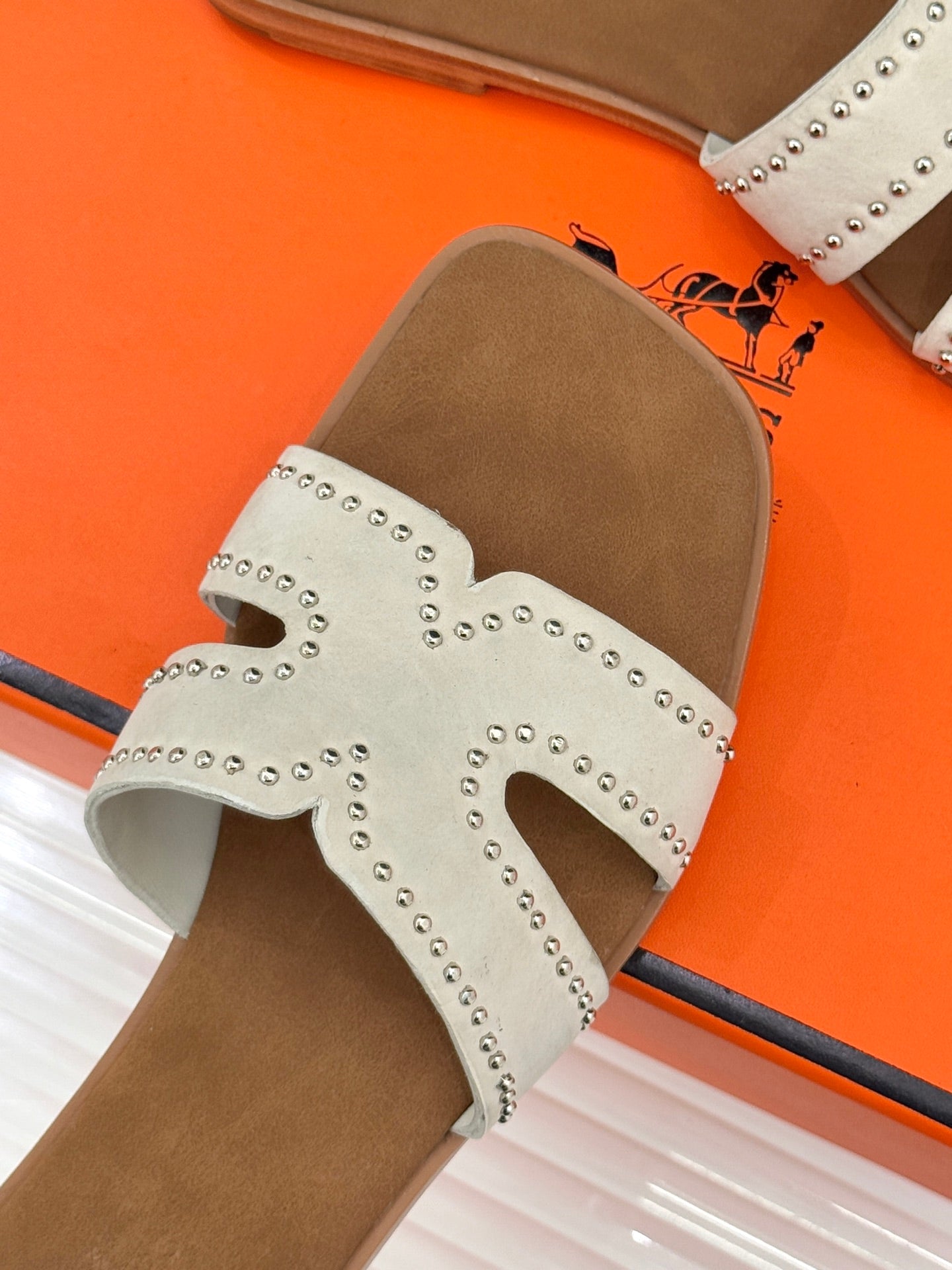HM 26ss Flat Slippers Brown White Suede 642828