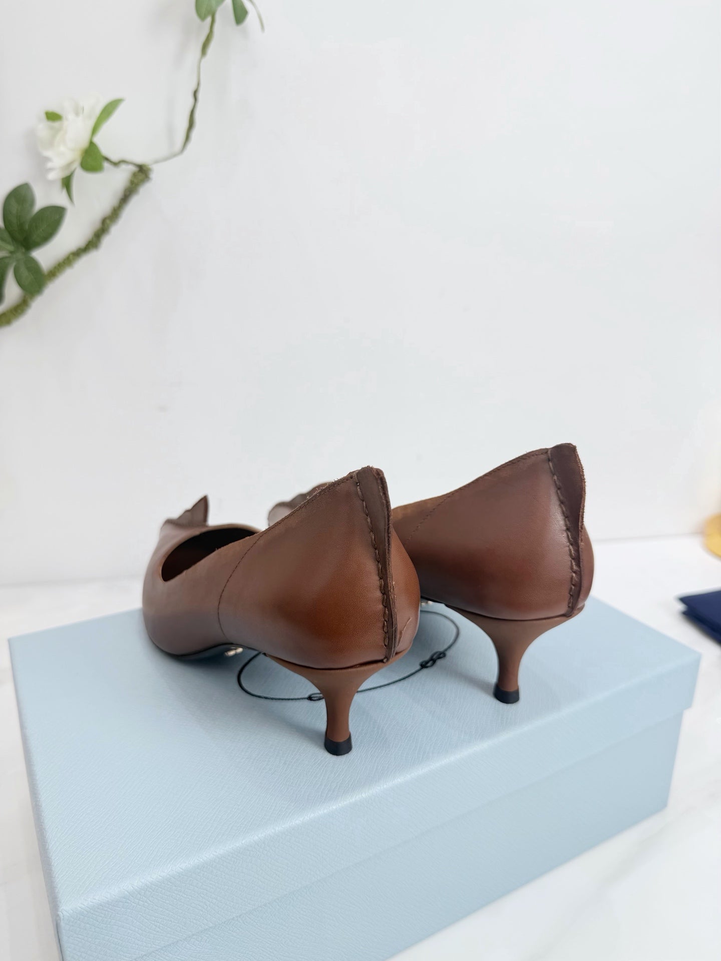 PRA 26SS Pump 55 Brown Cowhide 592416