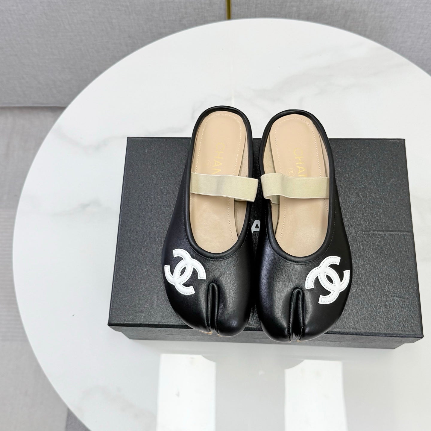 Chanel 2026 Tabi Mule Sheepskin 904521