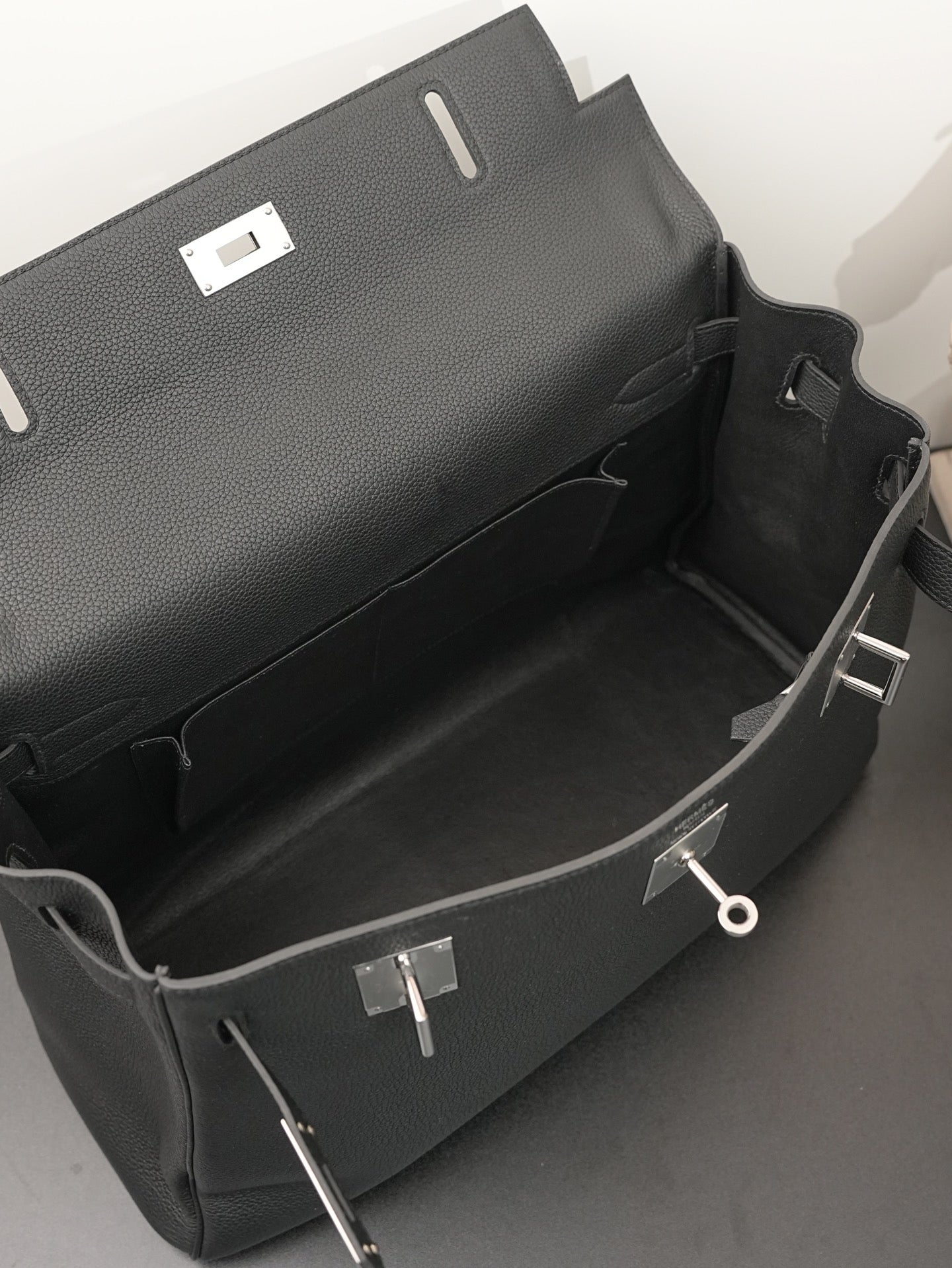 HM Kelly Max Bag 42cm Black Togo Leather 284505