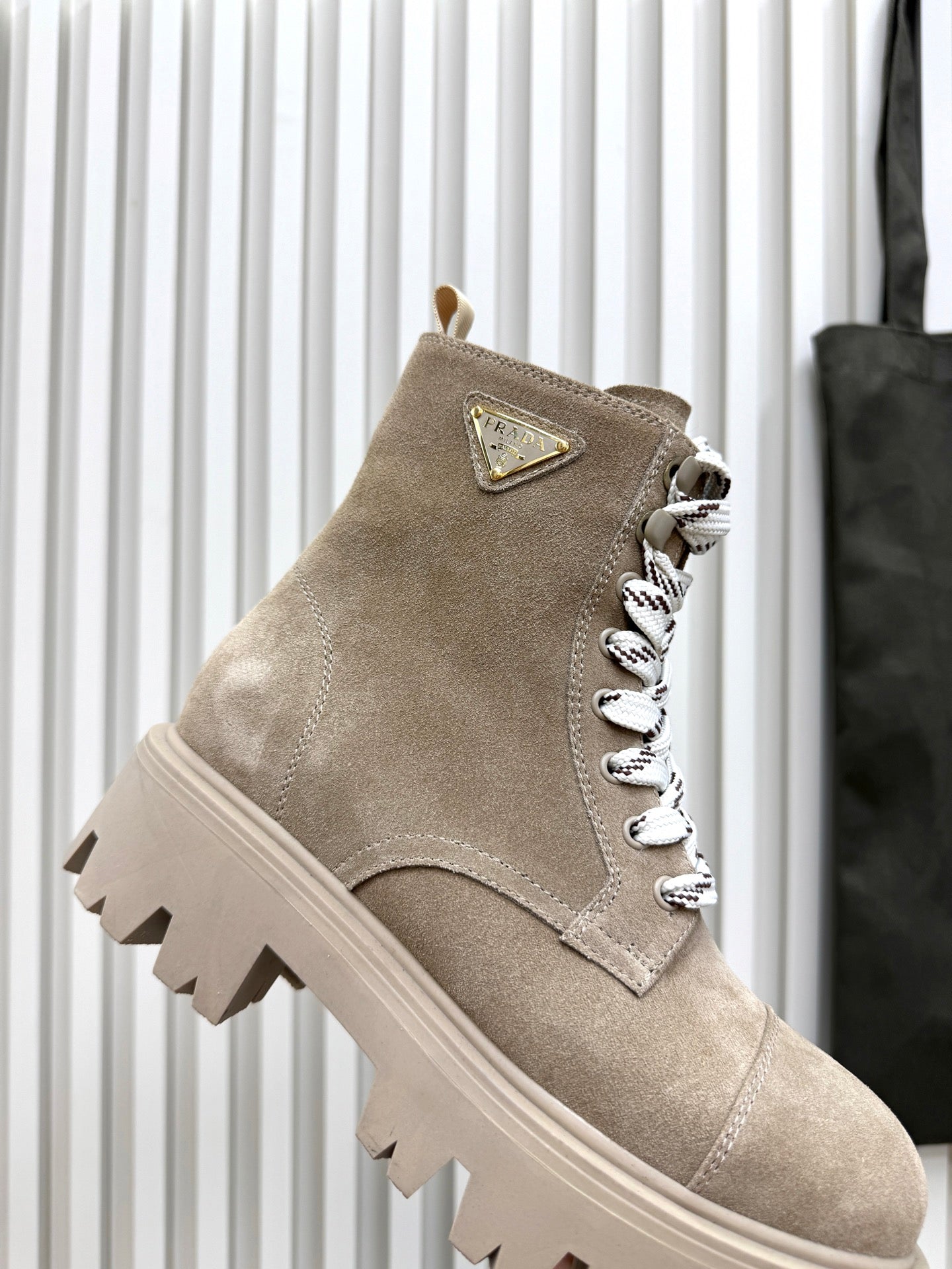 PRA Martin boots light taupe beige suede 443669